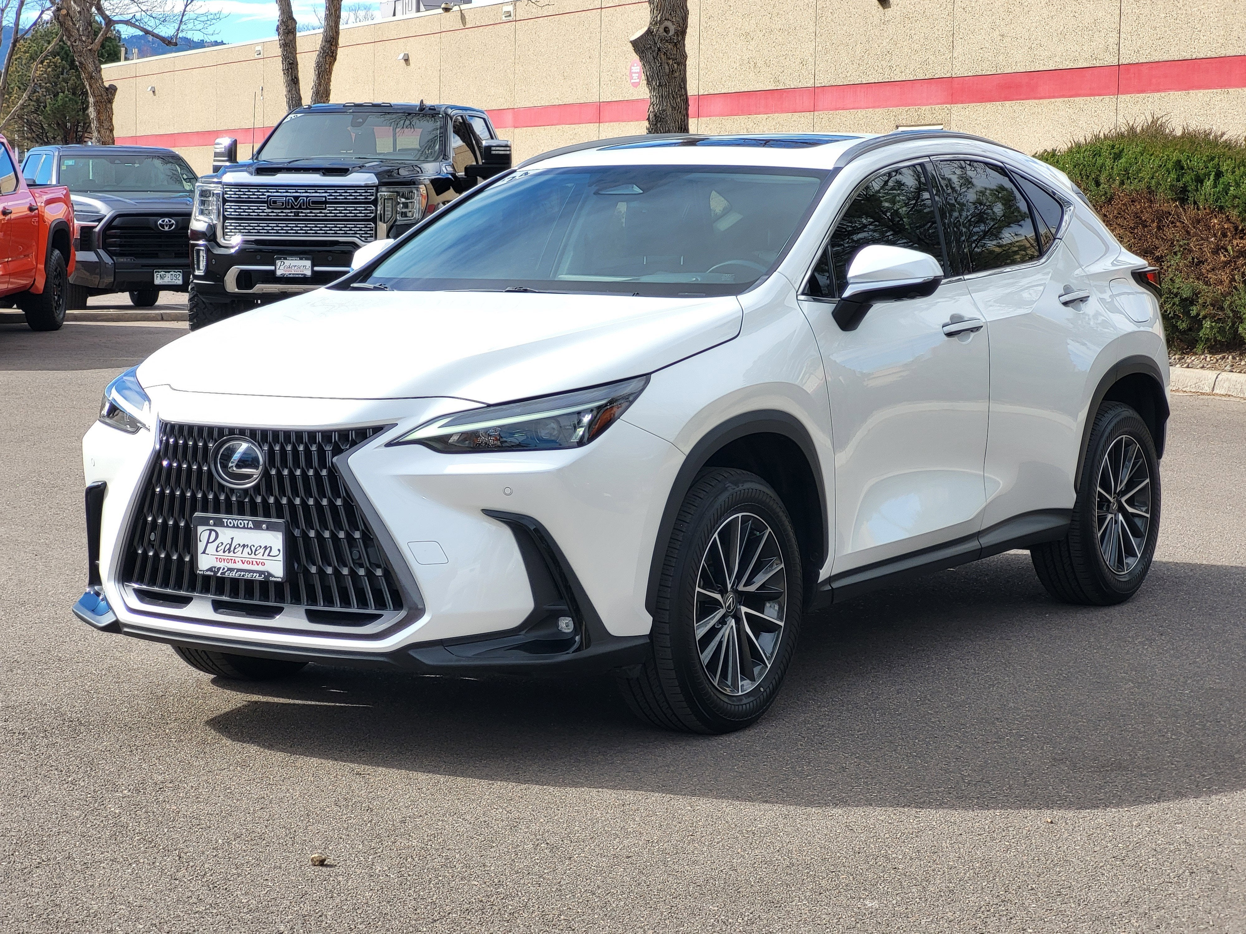 2024 Lexus NX 350h Premium
