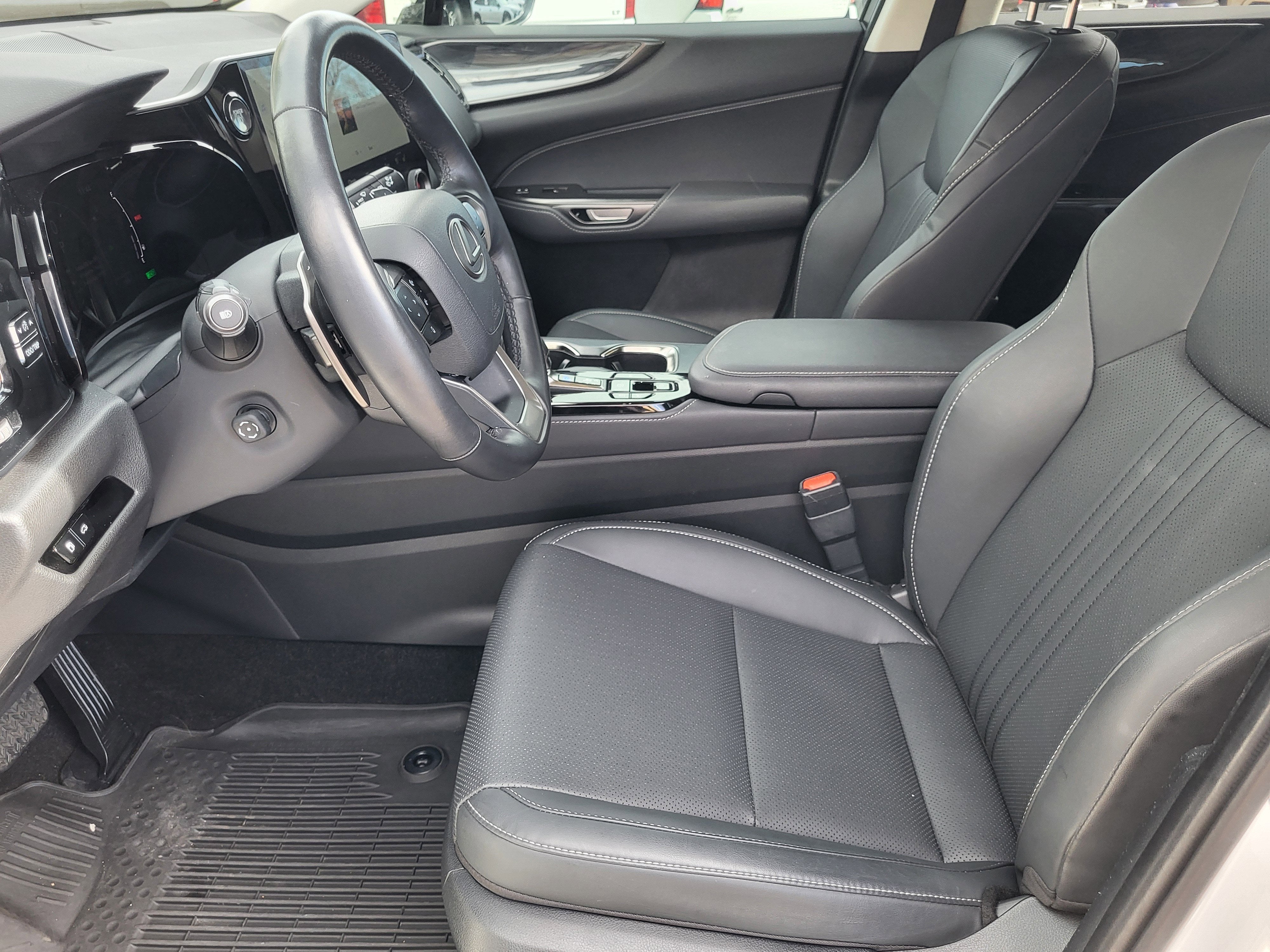 2024 Lexus NX 350h Premium