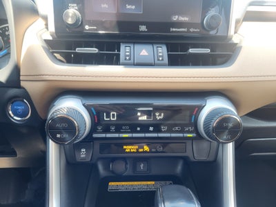 2021 Toyota RAV4 Hybrid XLE Premium