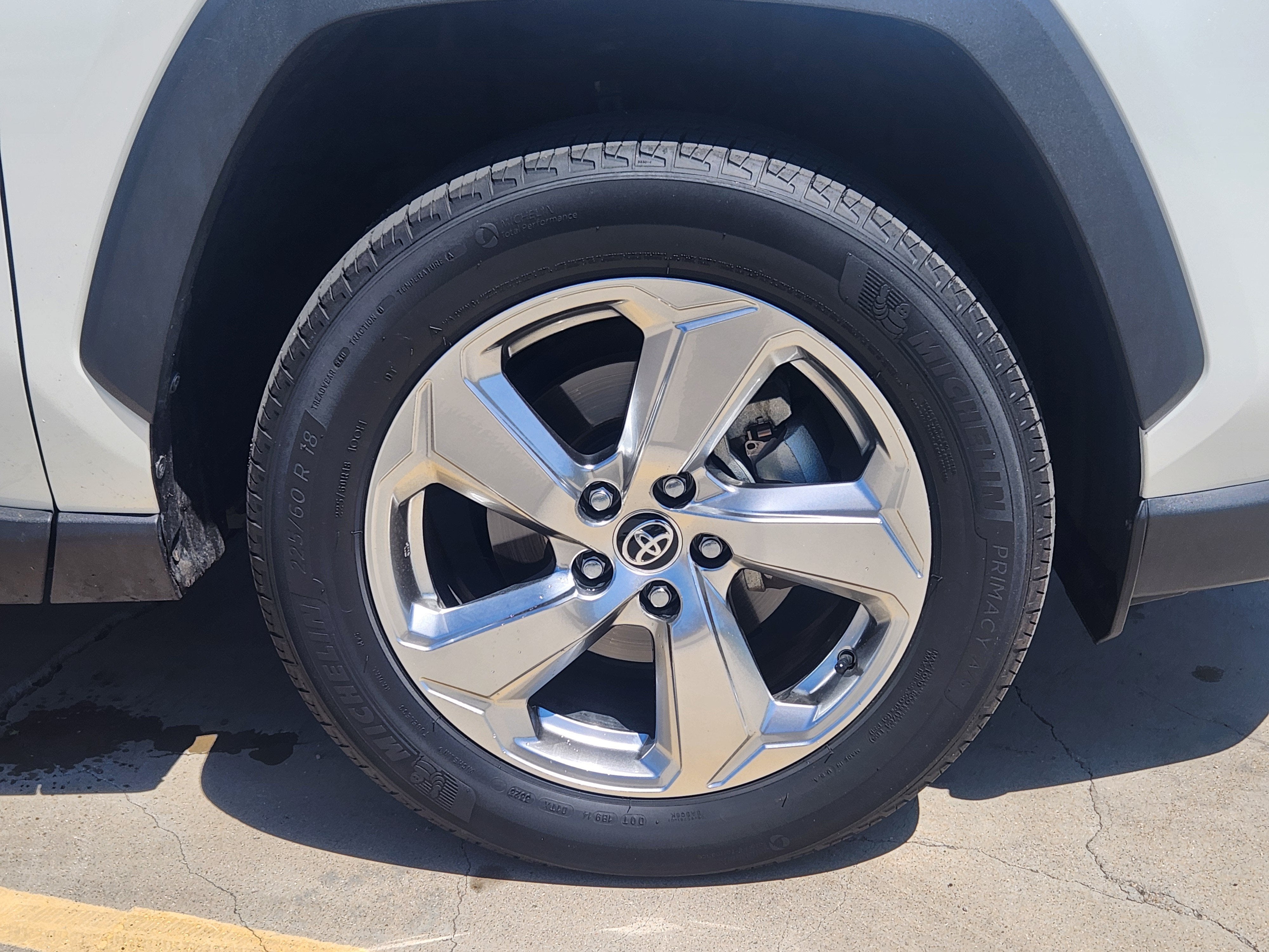 2021 Toyota RAV4 Hybrid XLE Premium