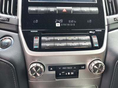 2019 Toyota Land Cruiser Base