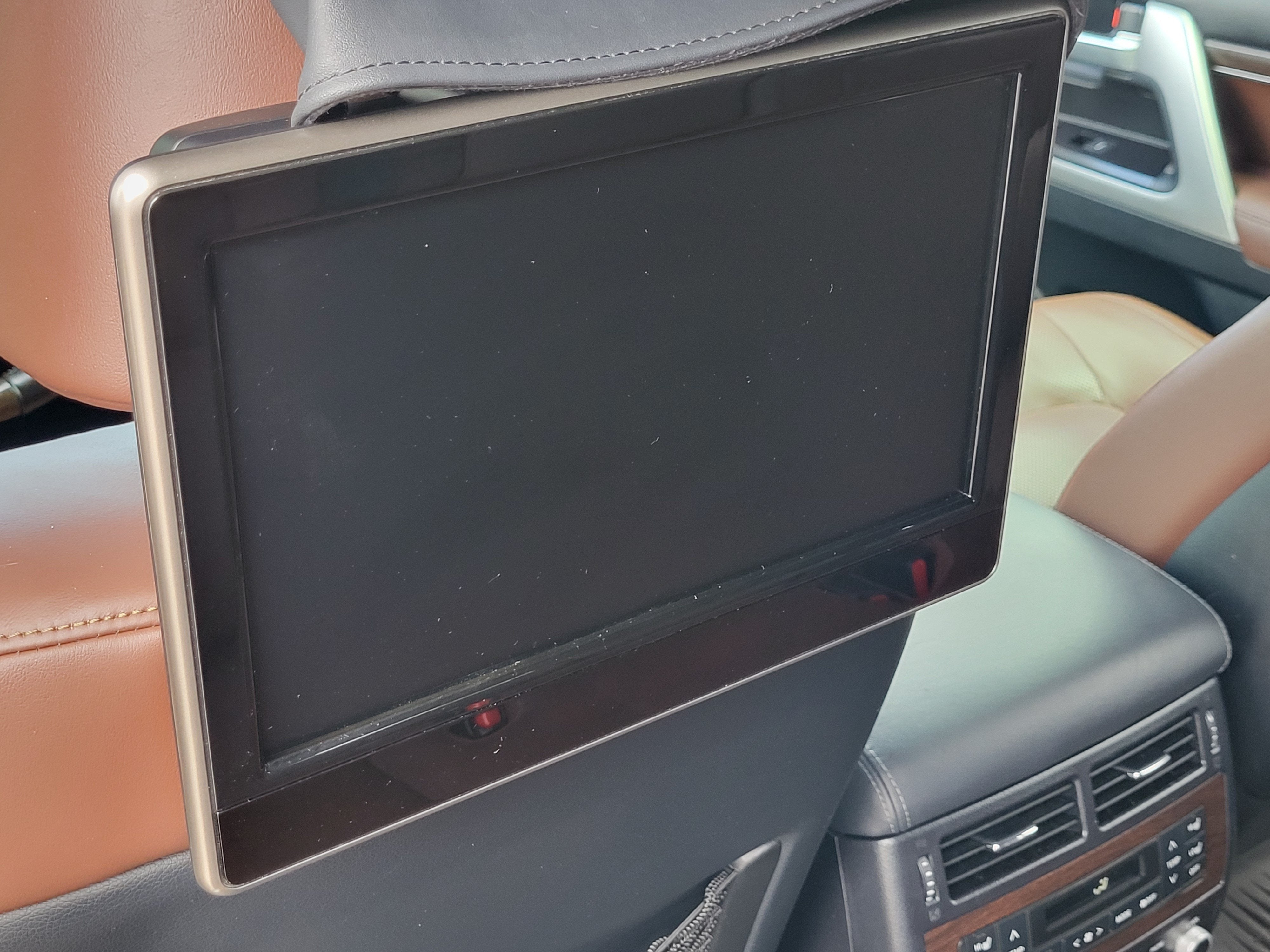 2019 Toyota Land Cruiser Base