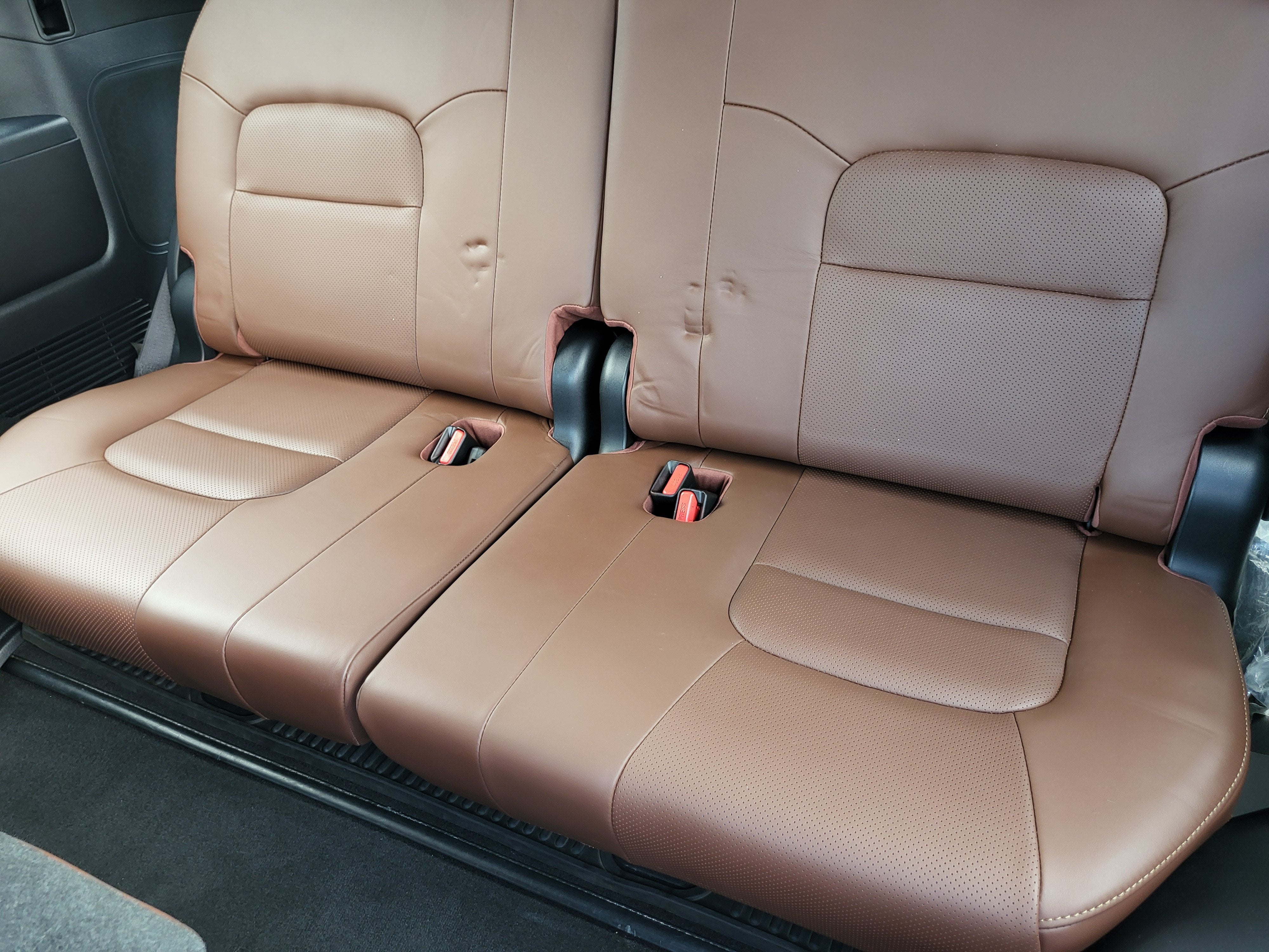 2019 Toyota Land Cruiser Base