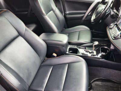 2016 Toyota RAV4 SE