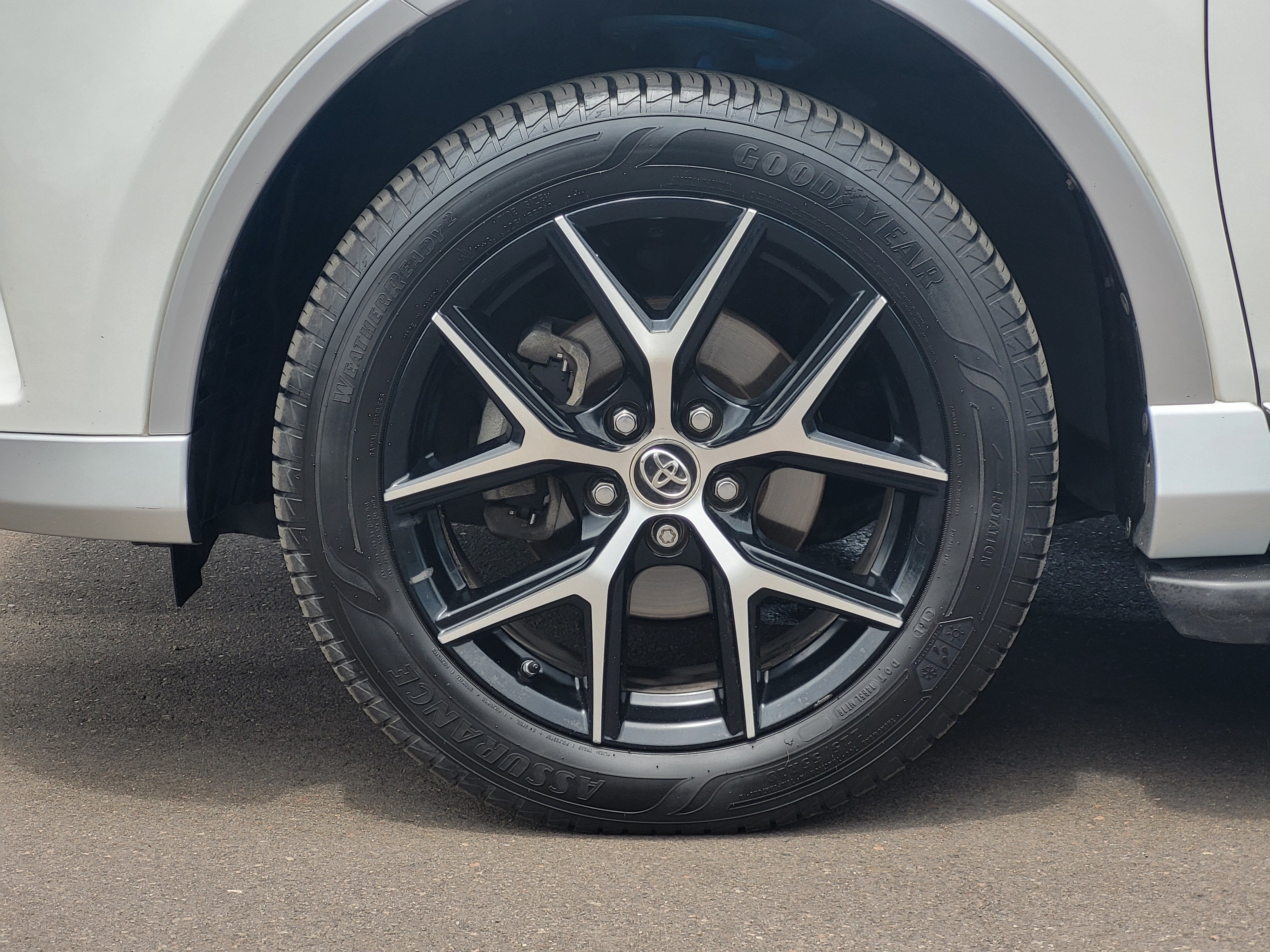 2016 Toyota RAV4 SE