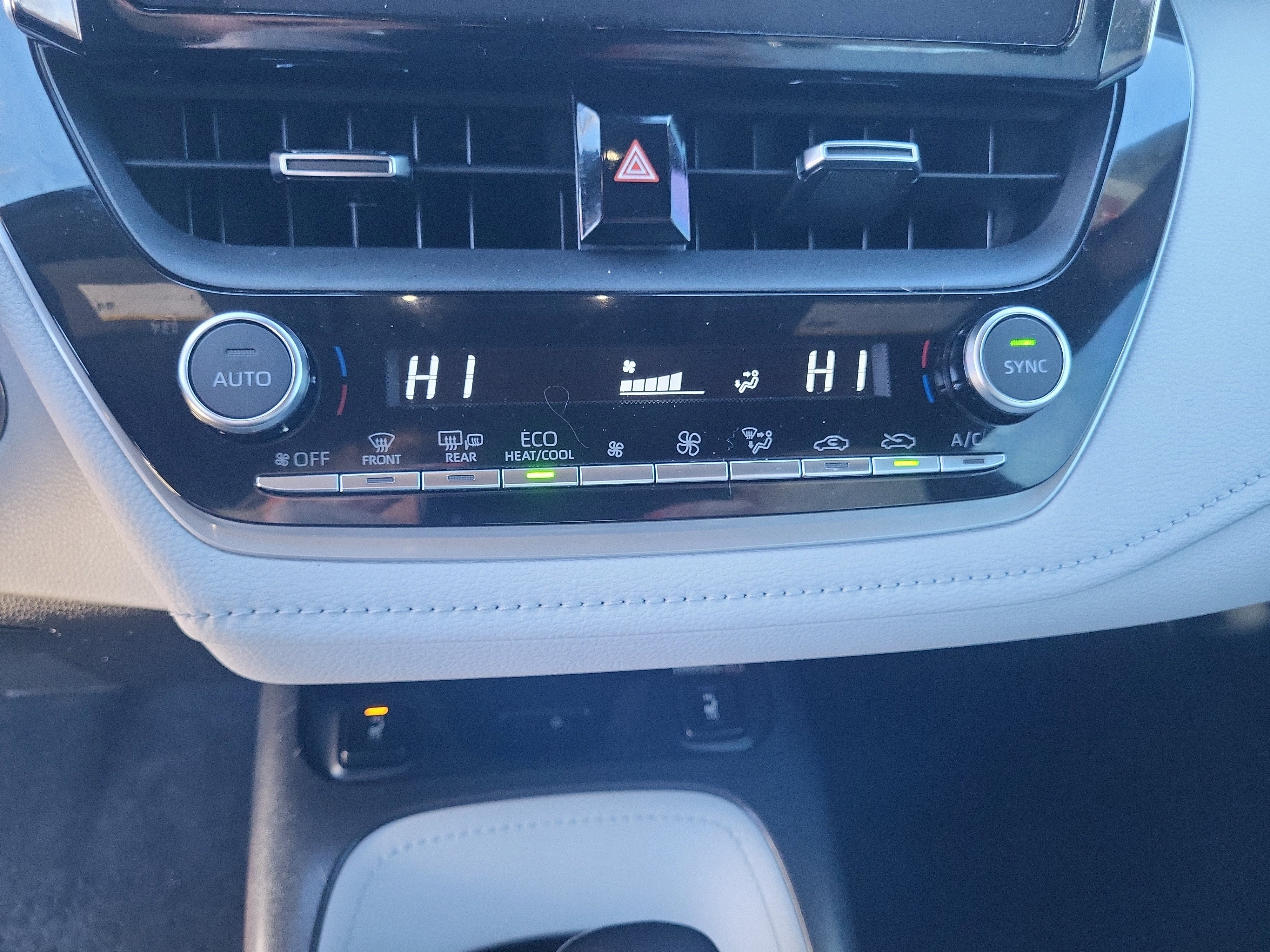 2023 Toyota Corolla Hatchback XSE