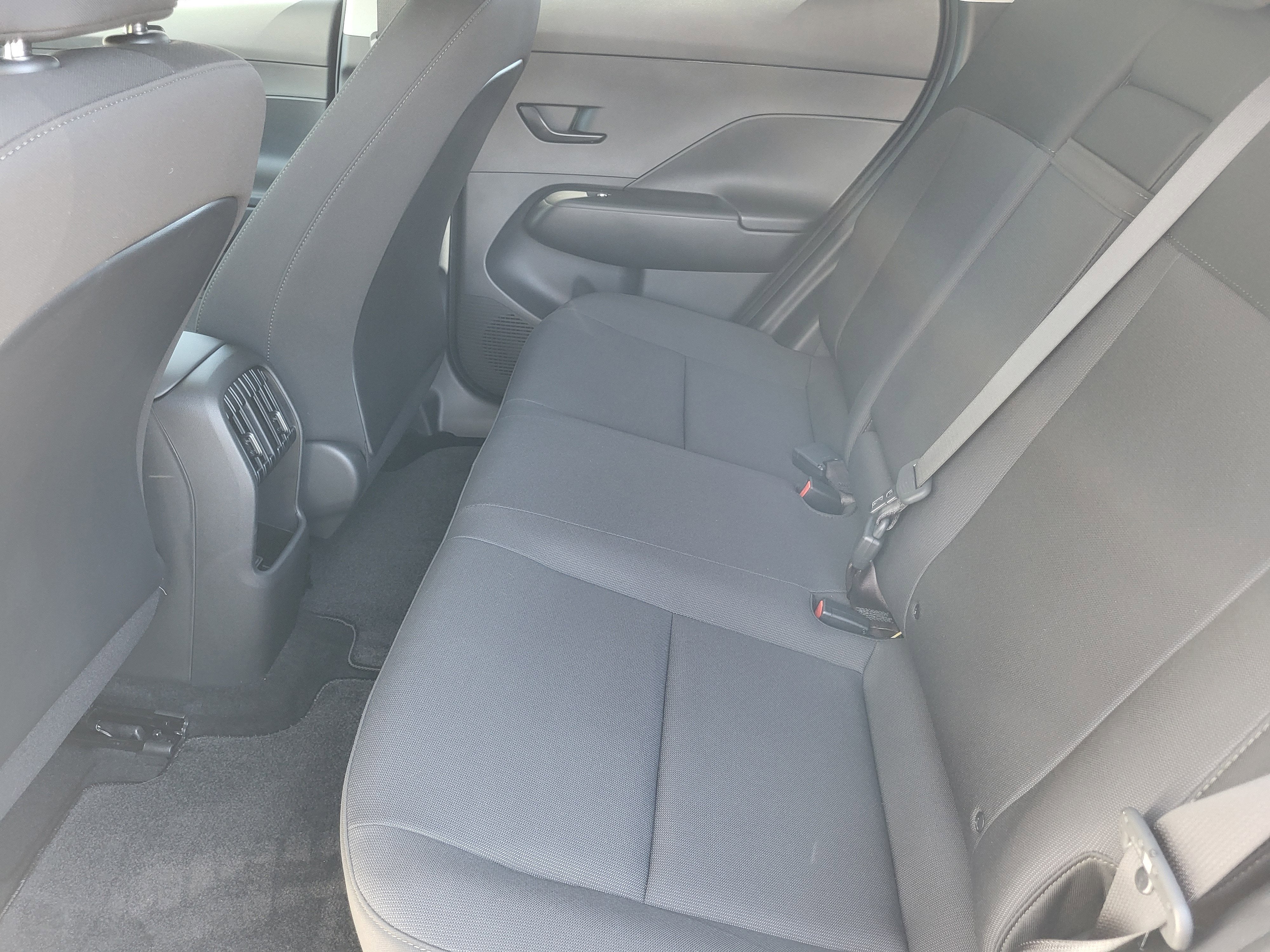 2025 Hyundai Kona Electric SEL