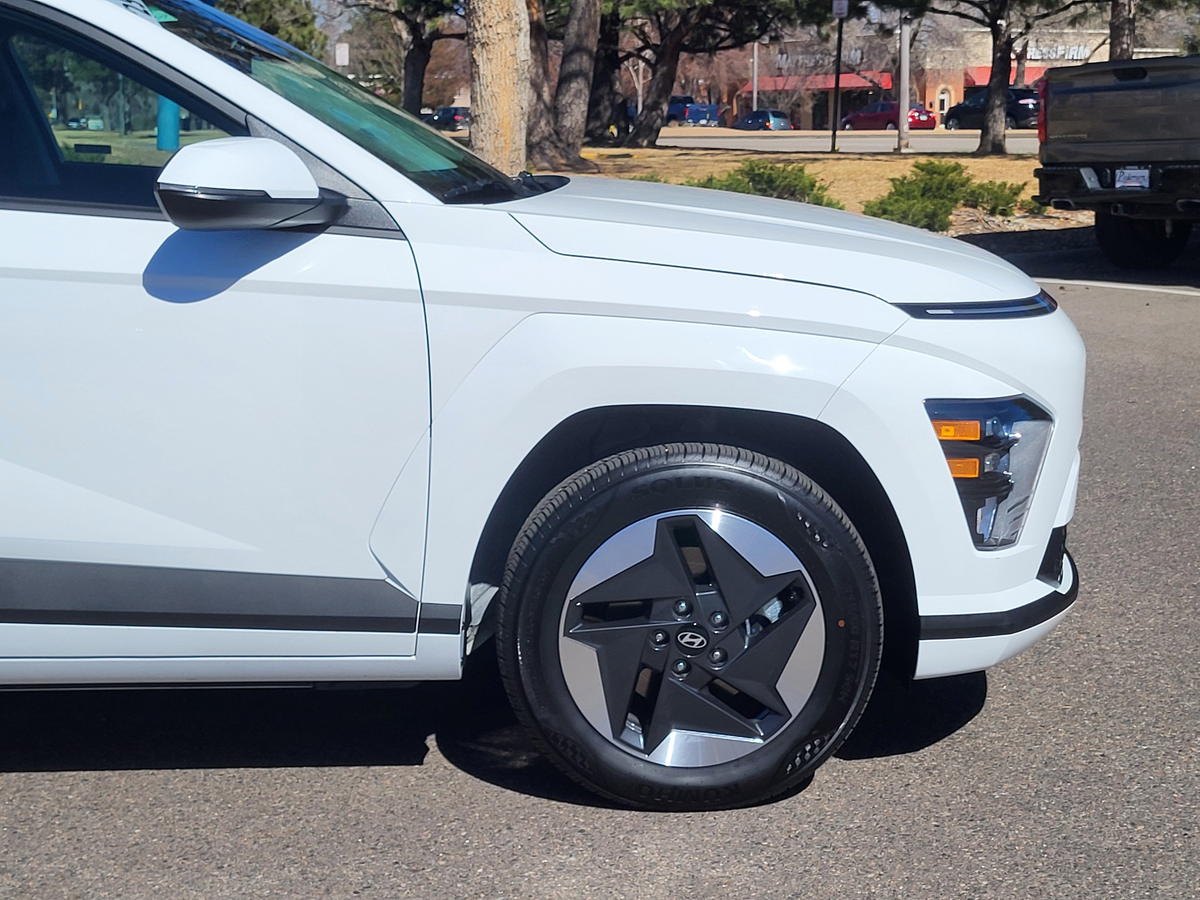 2025 Hyundai Kona Electric SEL