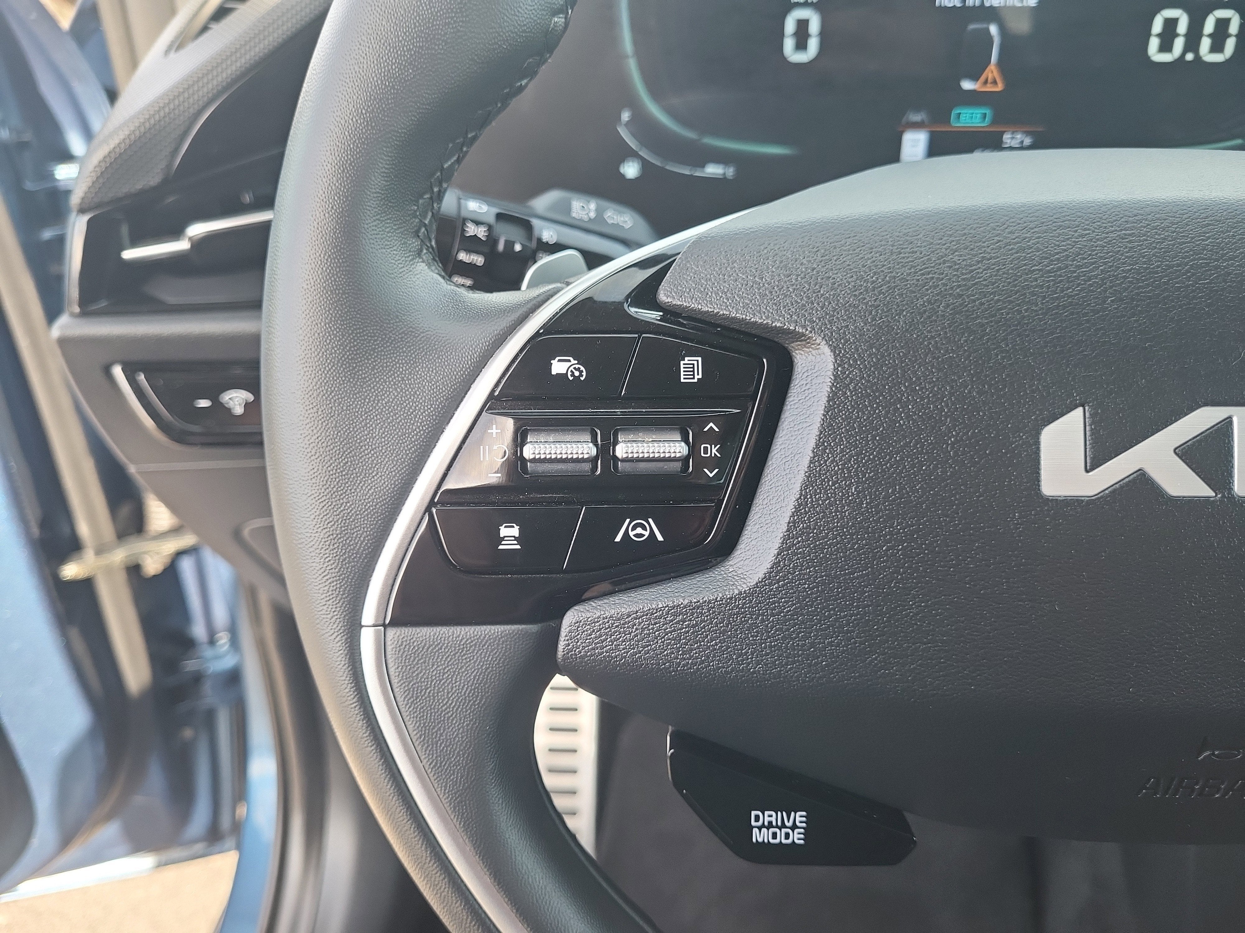 2023 Kia Niro EX Touring