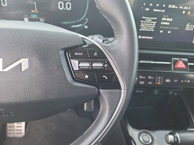 2023 Kia Niro EX Touring