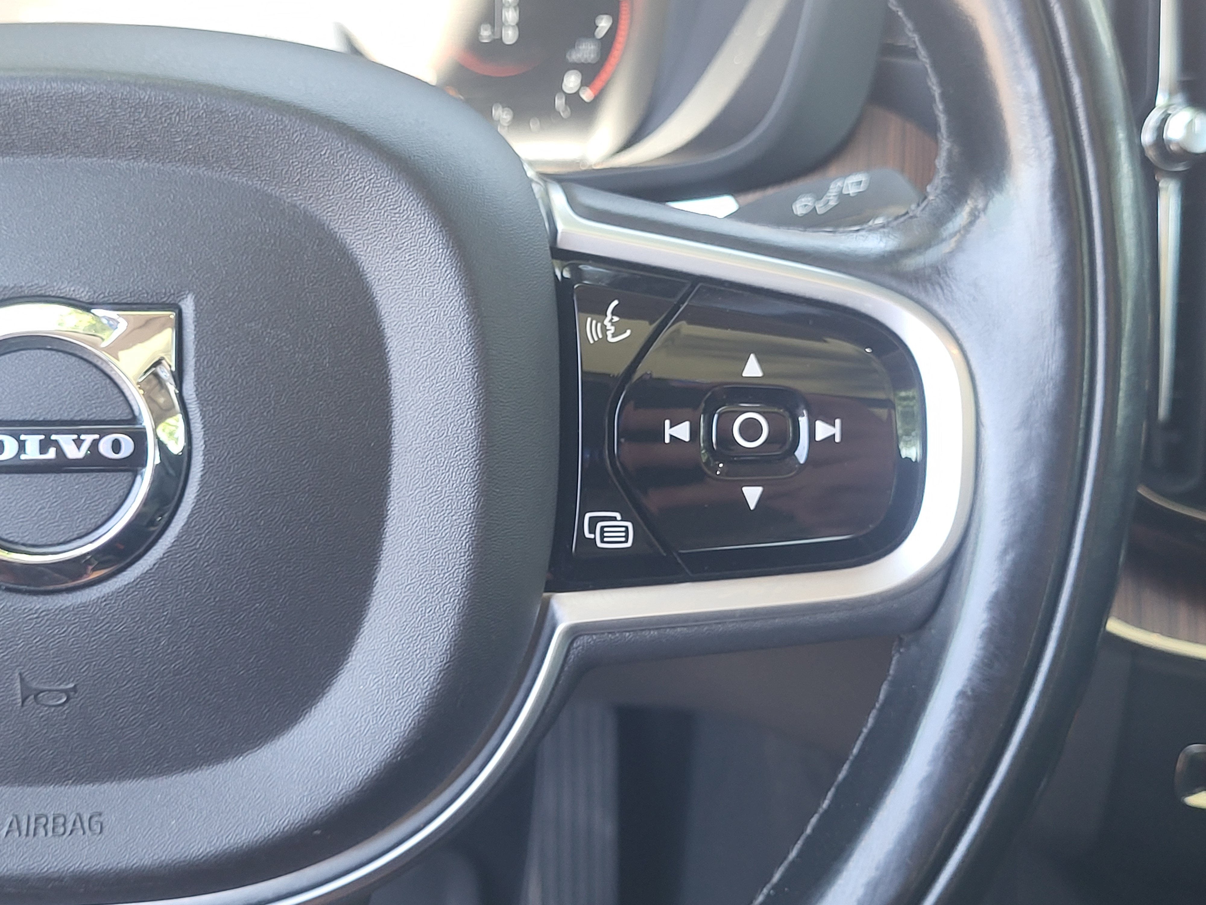 2019 Volvo XC60 T5 Inscription