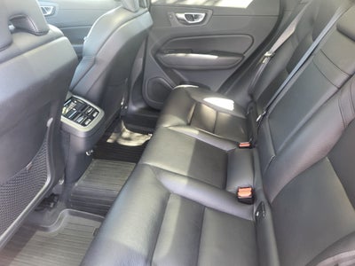 2019 Volvo XC60 T5 Inscription