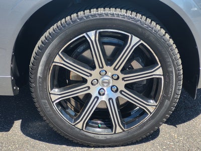 2019 Volvo XC60 T5 Inscription