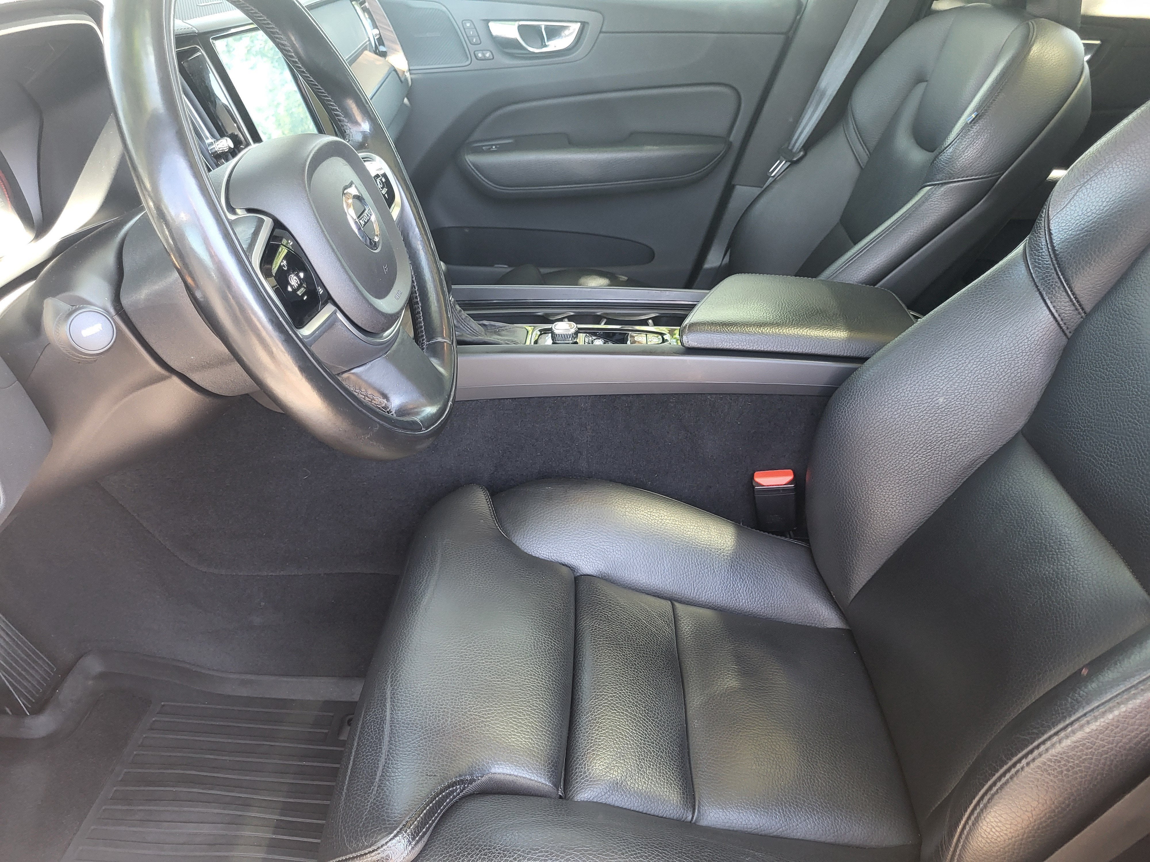 2019 Volvo XC60 T5 Inscription