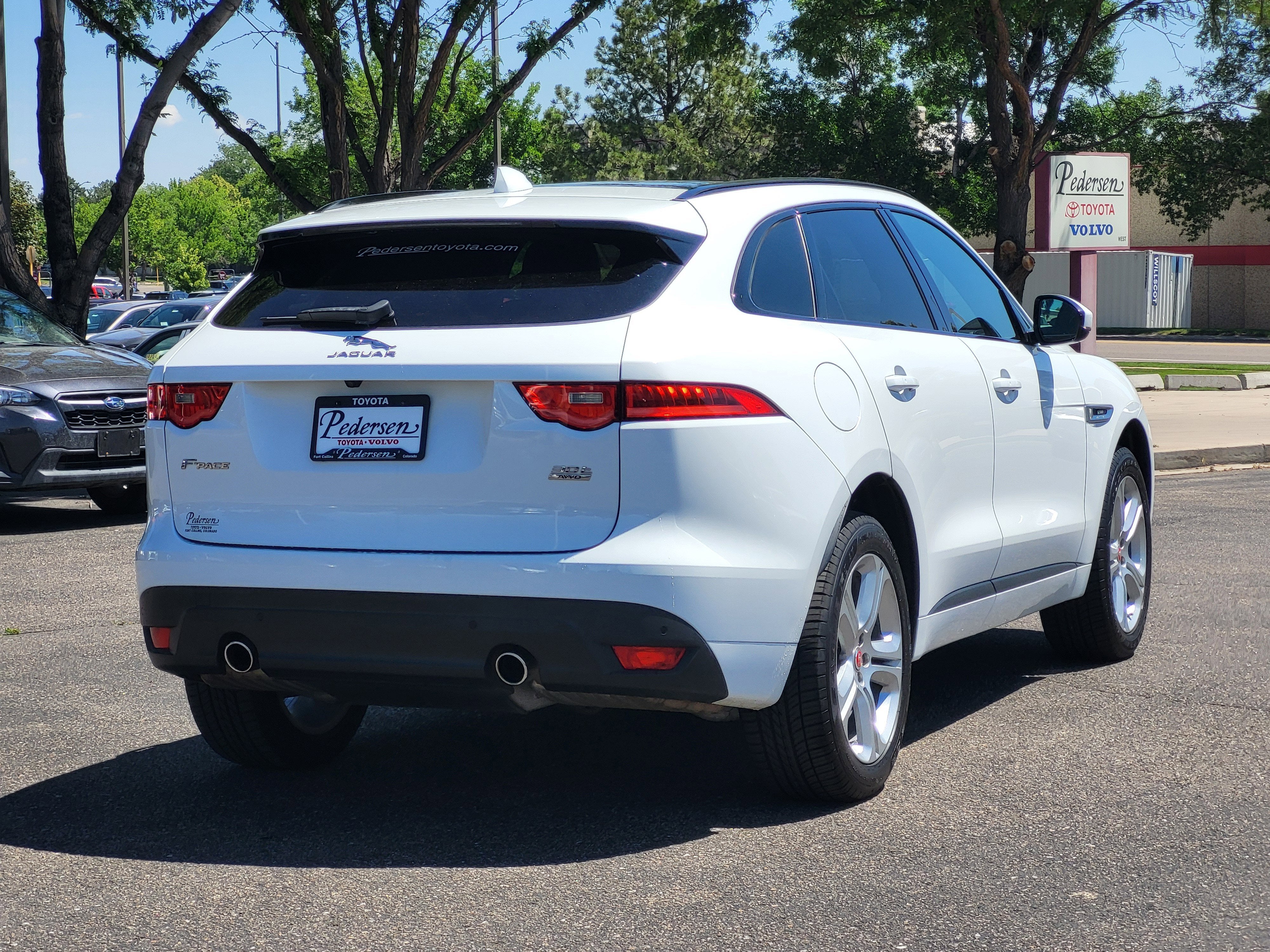 2019 Jaguar F-PACE 30t R-Sport
