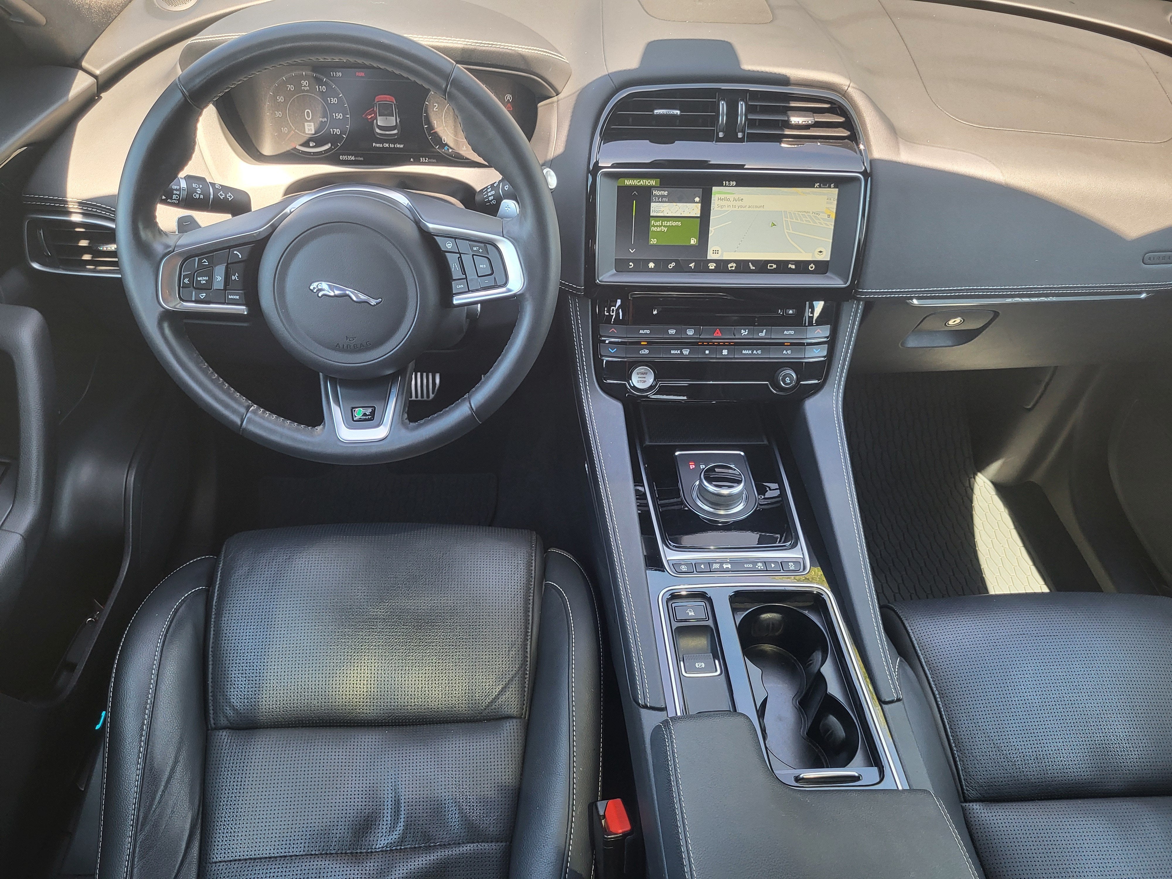 2019 Jaguar F-PACE 30t R-Sport