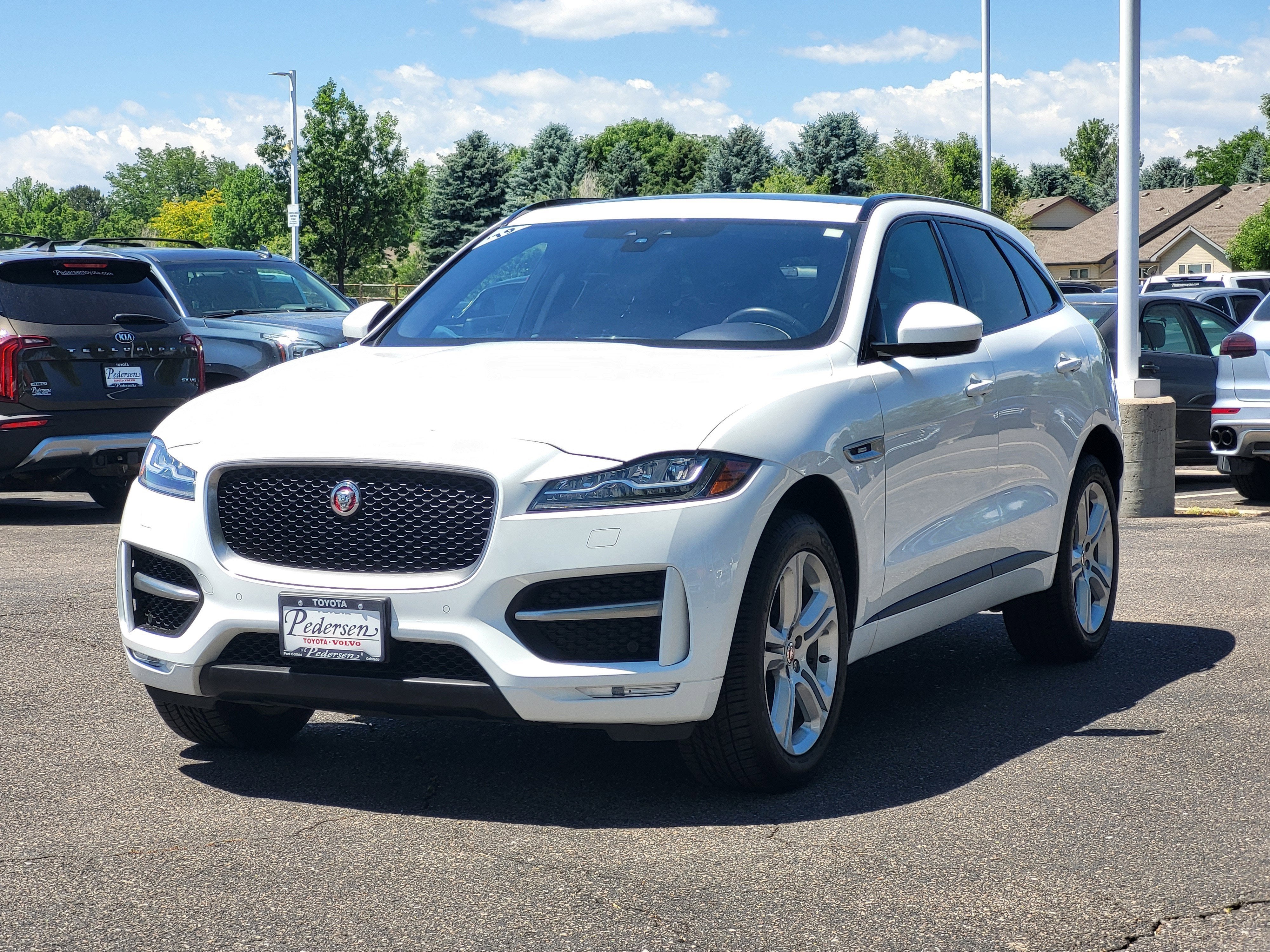 2019 Jaguar F-PACE 30t R-Sport