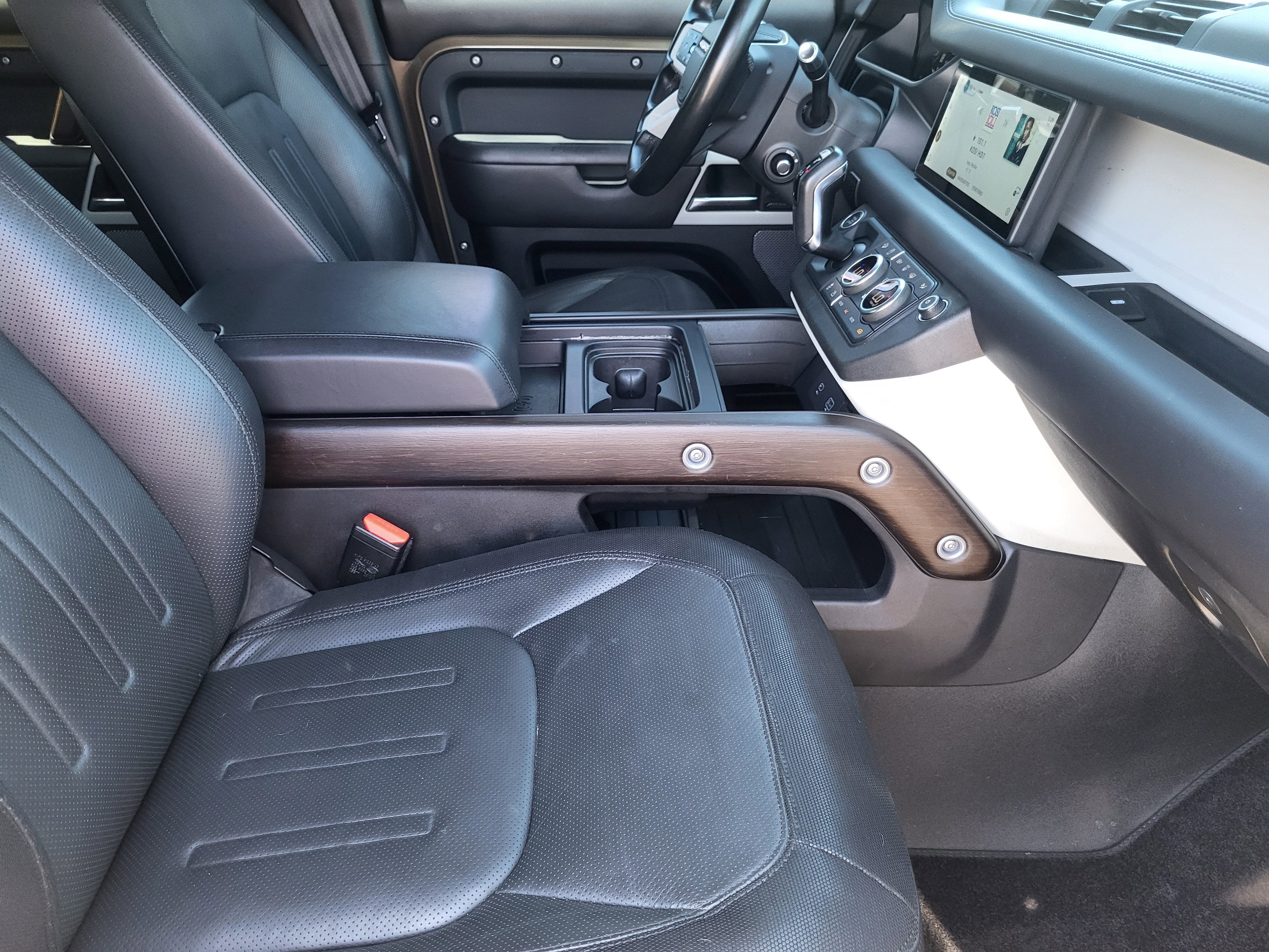 2021 Land Rover Defender 110 X-Dynamic HSE