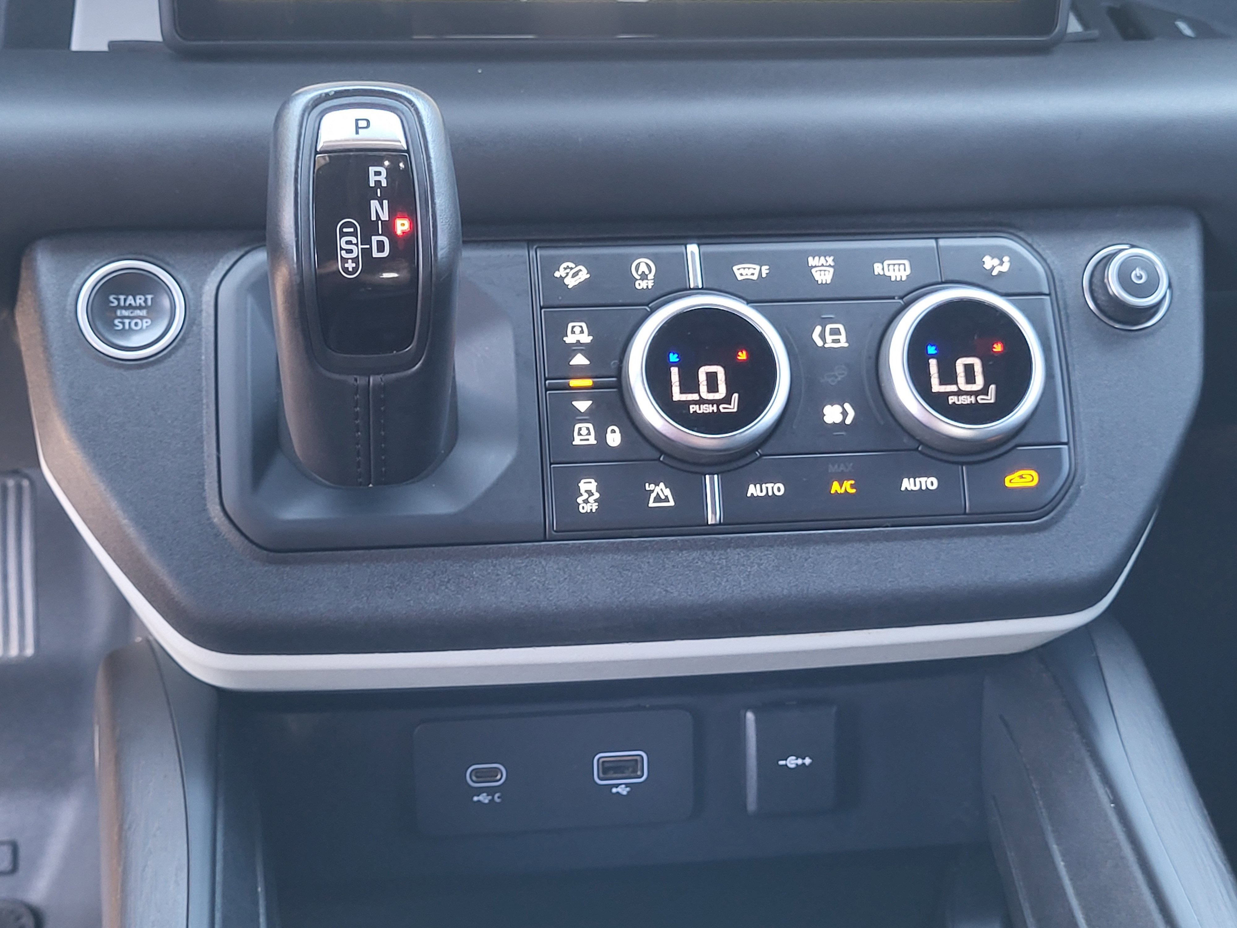 2021 Land Rover Defender 110 X-Dynamic HSE