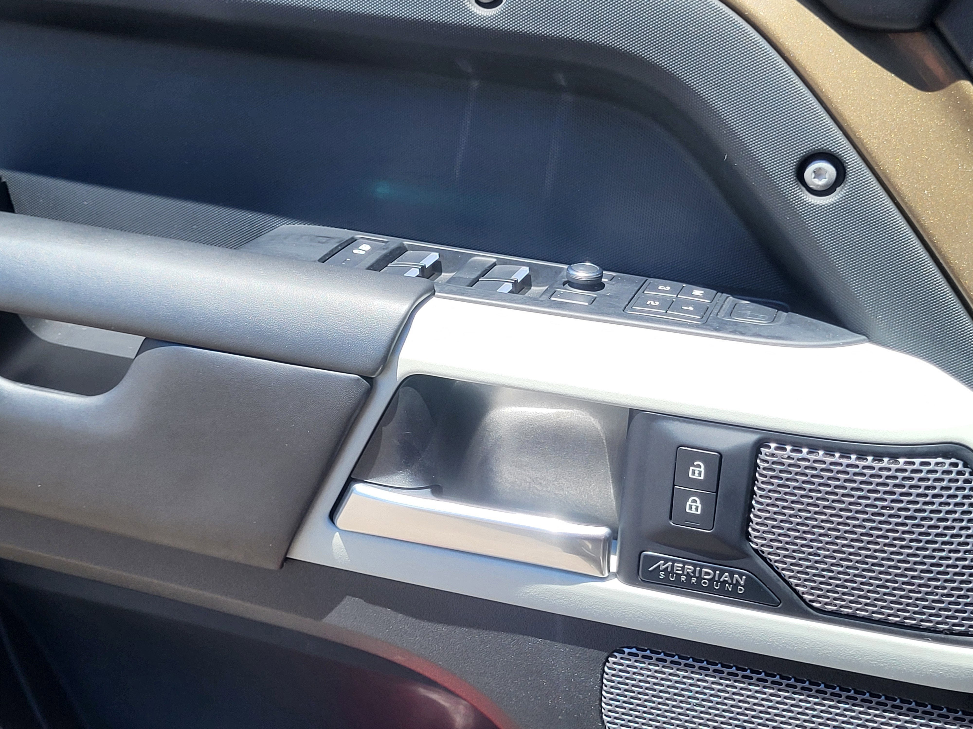 2021 Land Rover Defender 110 X-Dynamic HSE