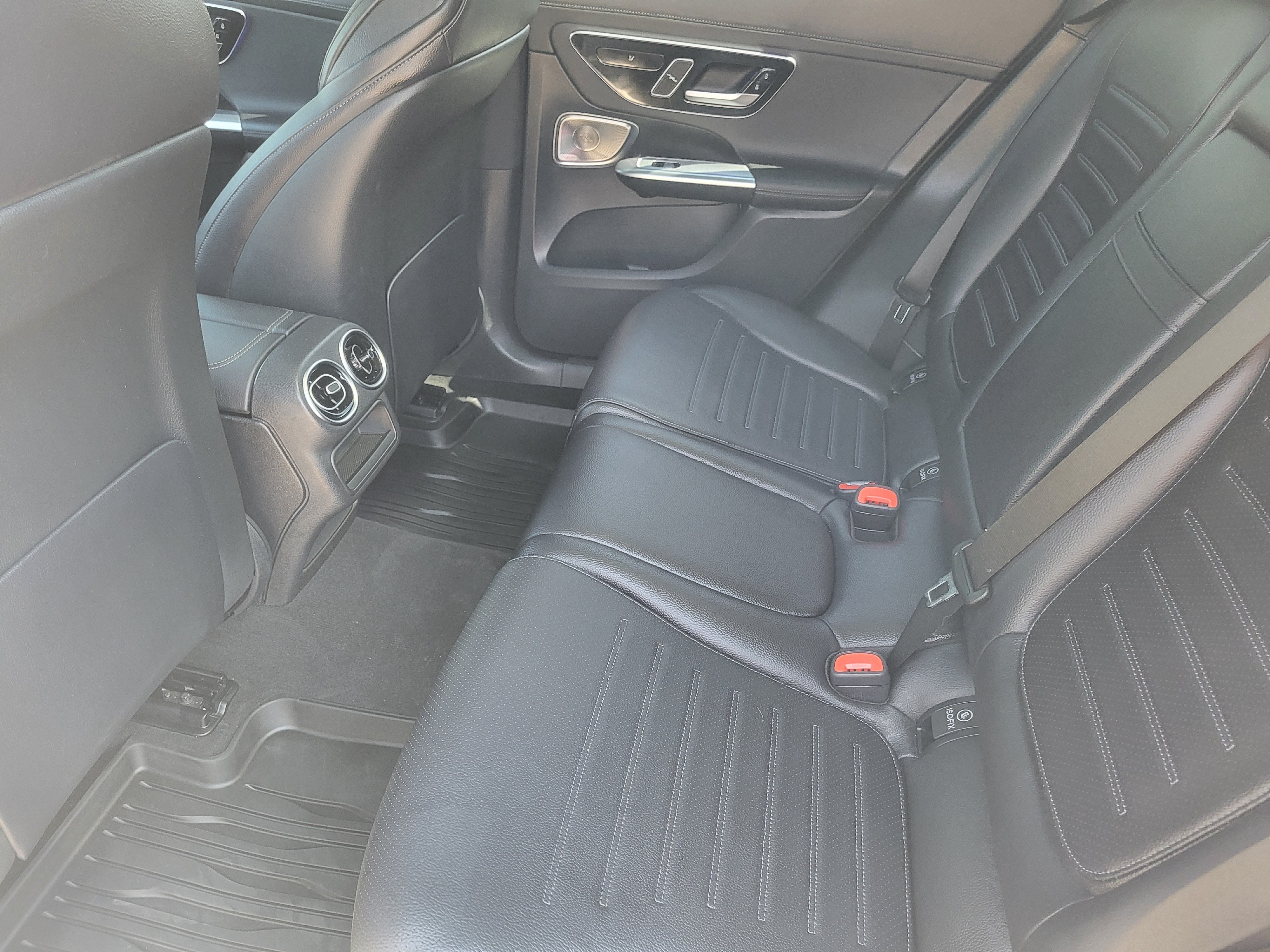 2024 Mercedes-Benz GLC GLC 300