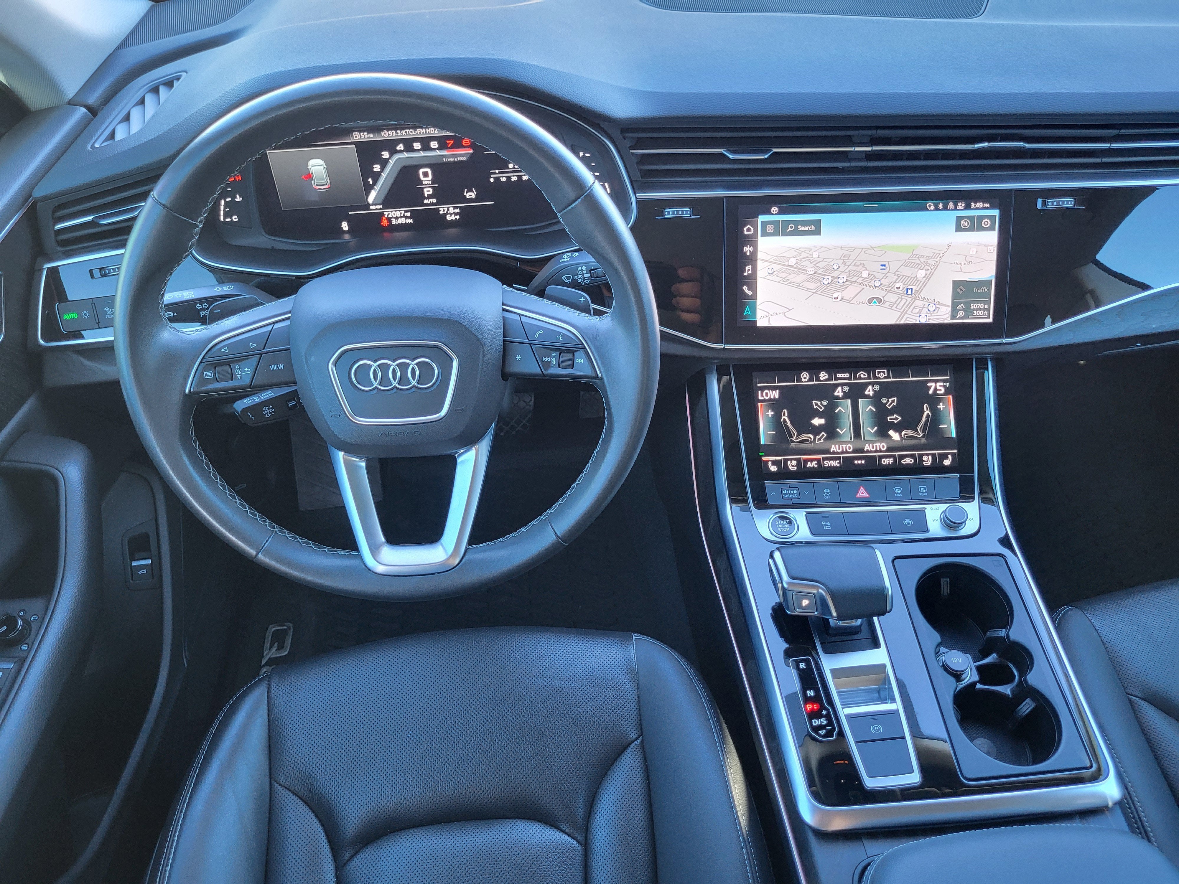 2022 Audi Q8 55 Premium Plus