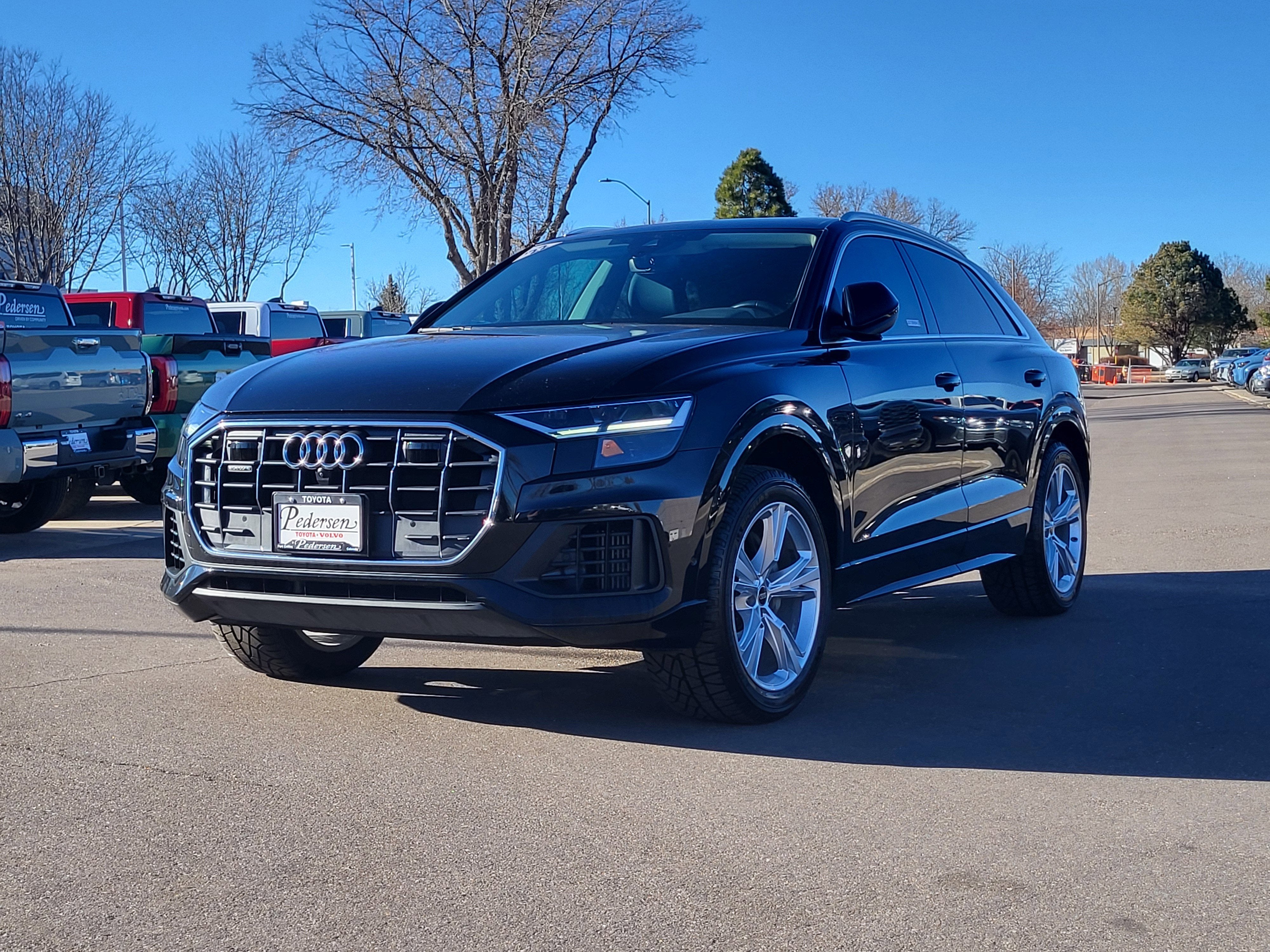 2022 Audi Q8 55 Premium Plus