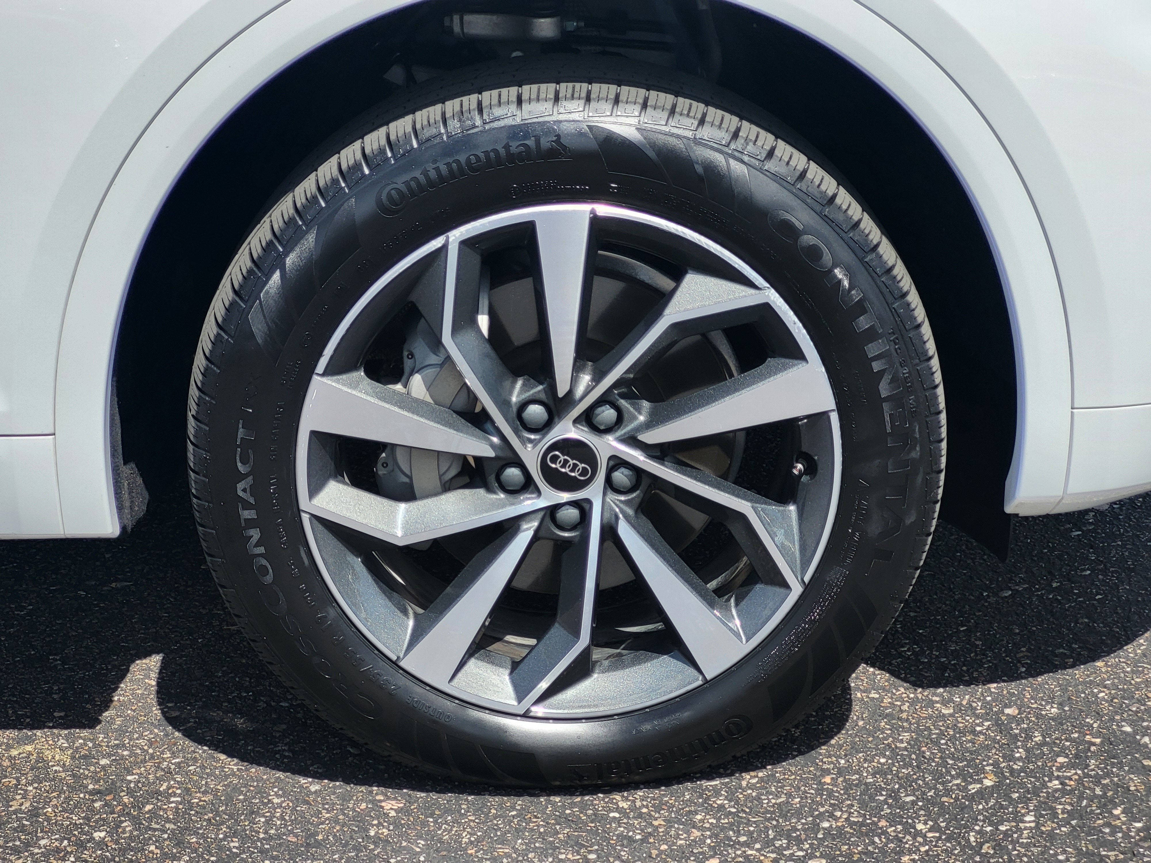 2024 Audi Q5 45 S line Premium