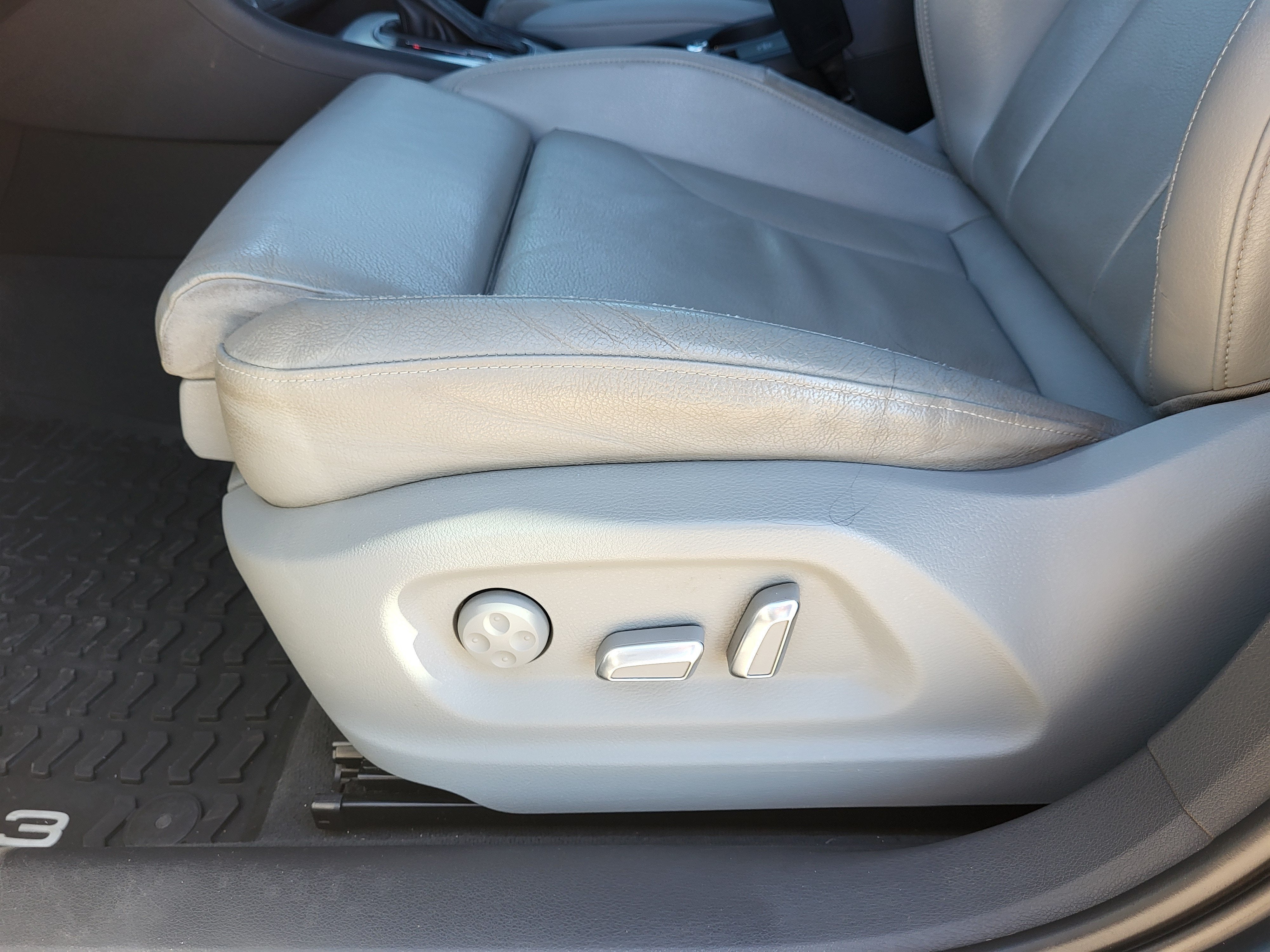 2018 Audi Q3 2.0T Premium Plus