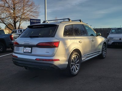 2024 Audi Q7 45 Premium Plus