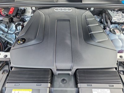 2024 Audi Q7 45 Premium Plus