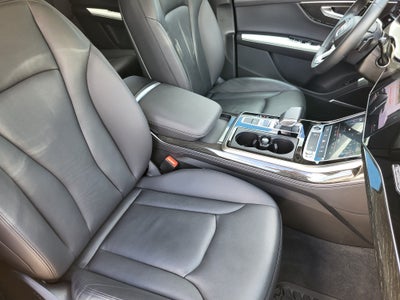 2023 Audi Q7 45 Premium Plus