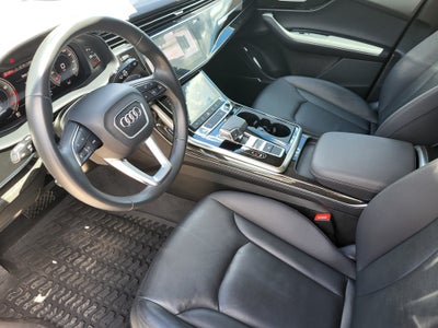 2023 Audi Q7 45 Premium Plus