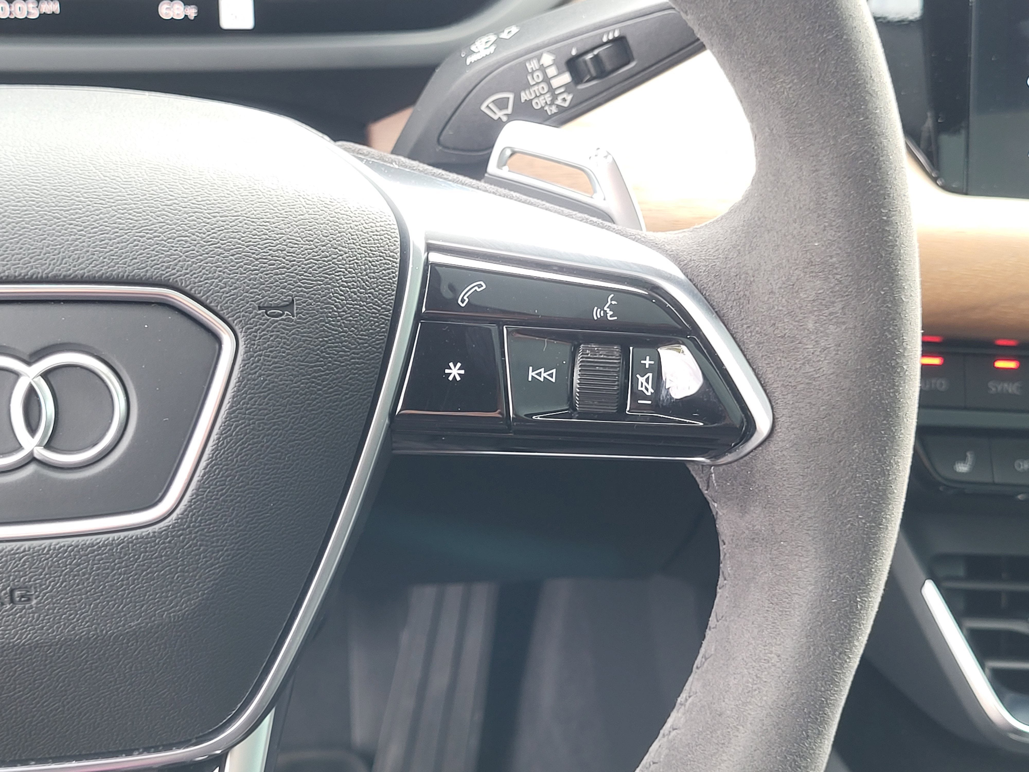 2022 Audi e-tron GT Premium Plus