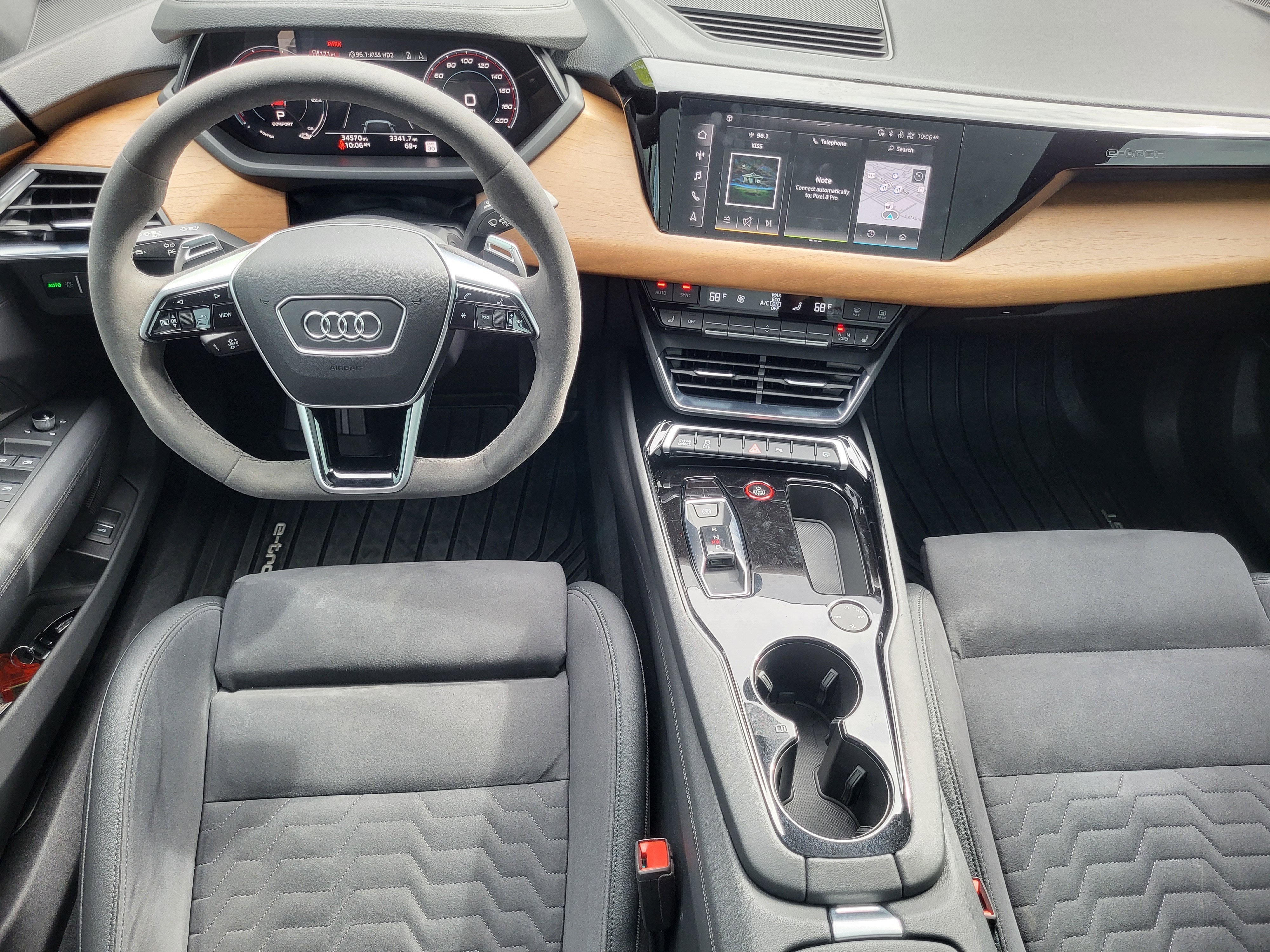 2022 Audi e-tron GT Premium Plus