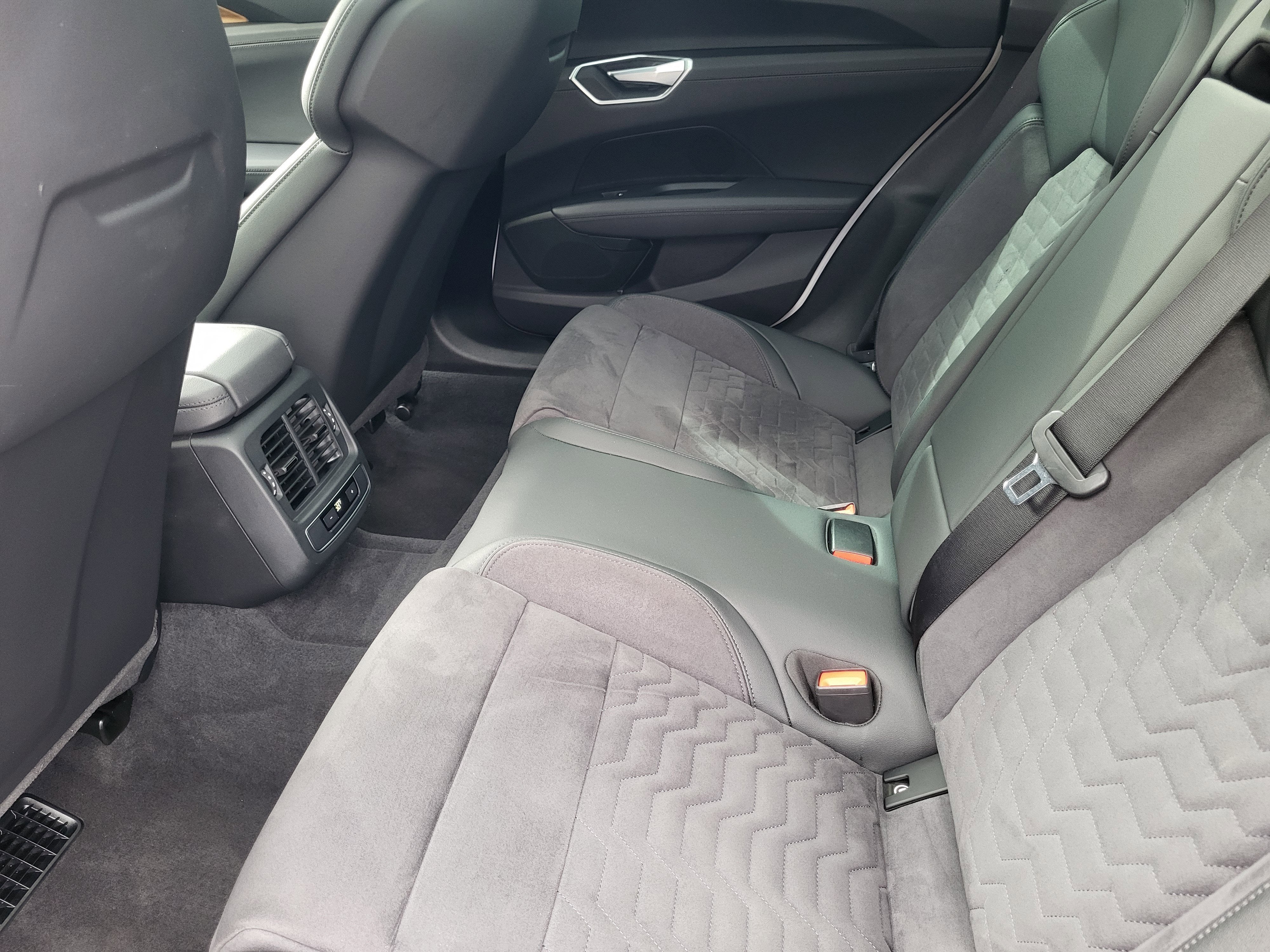 2022 Audi e-tron GT Premium Plus