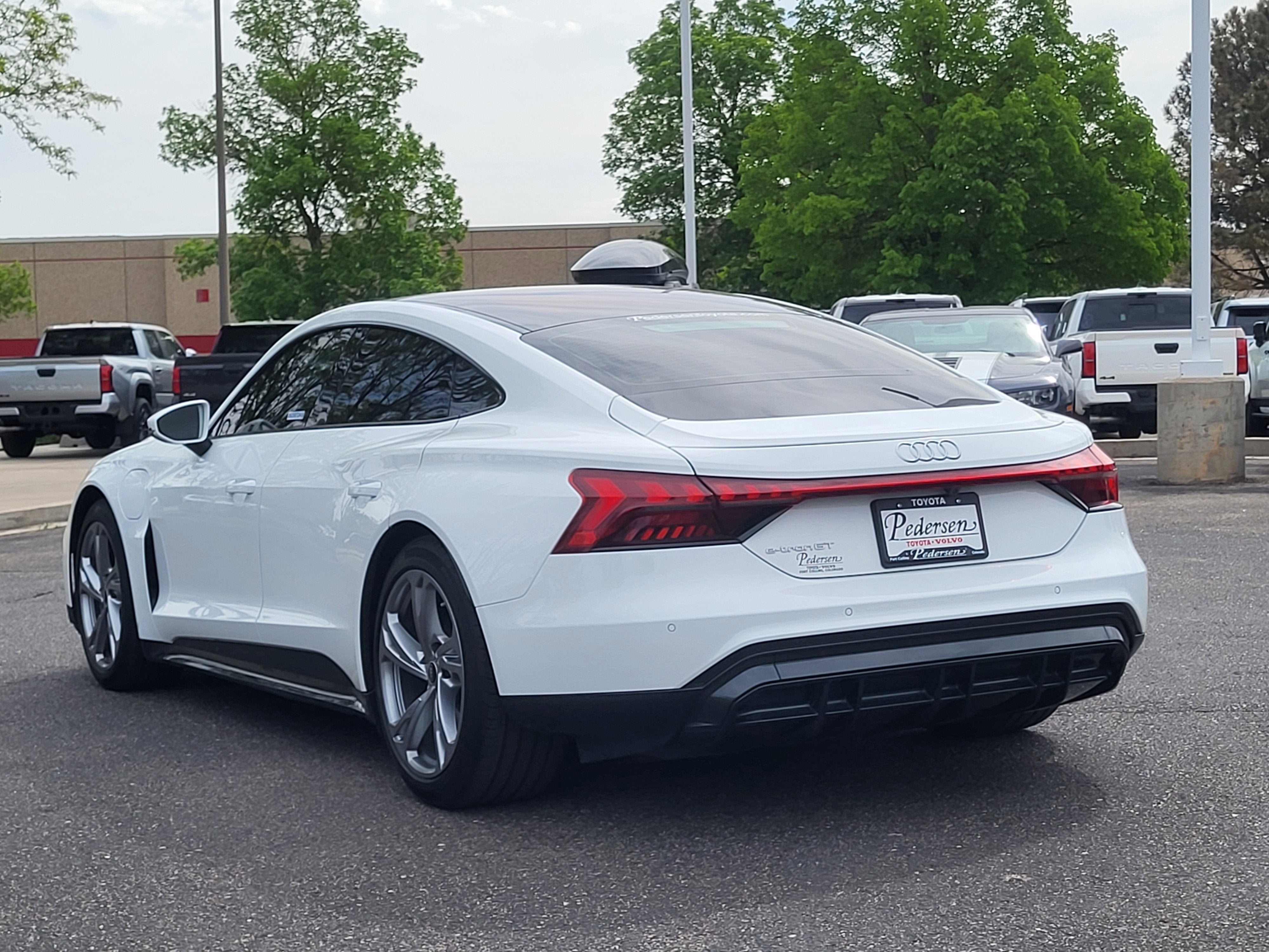 2022 Audi e-tron GT Premium Plus