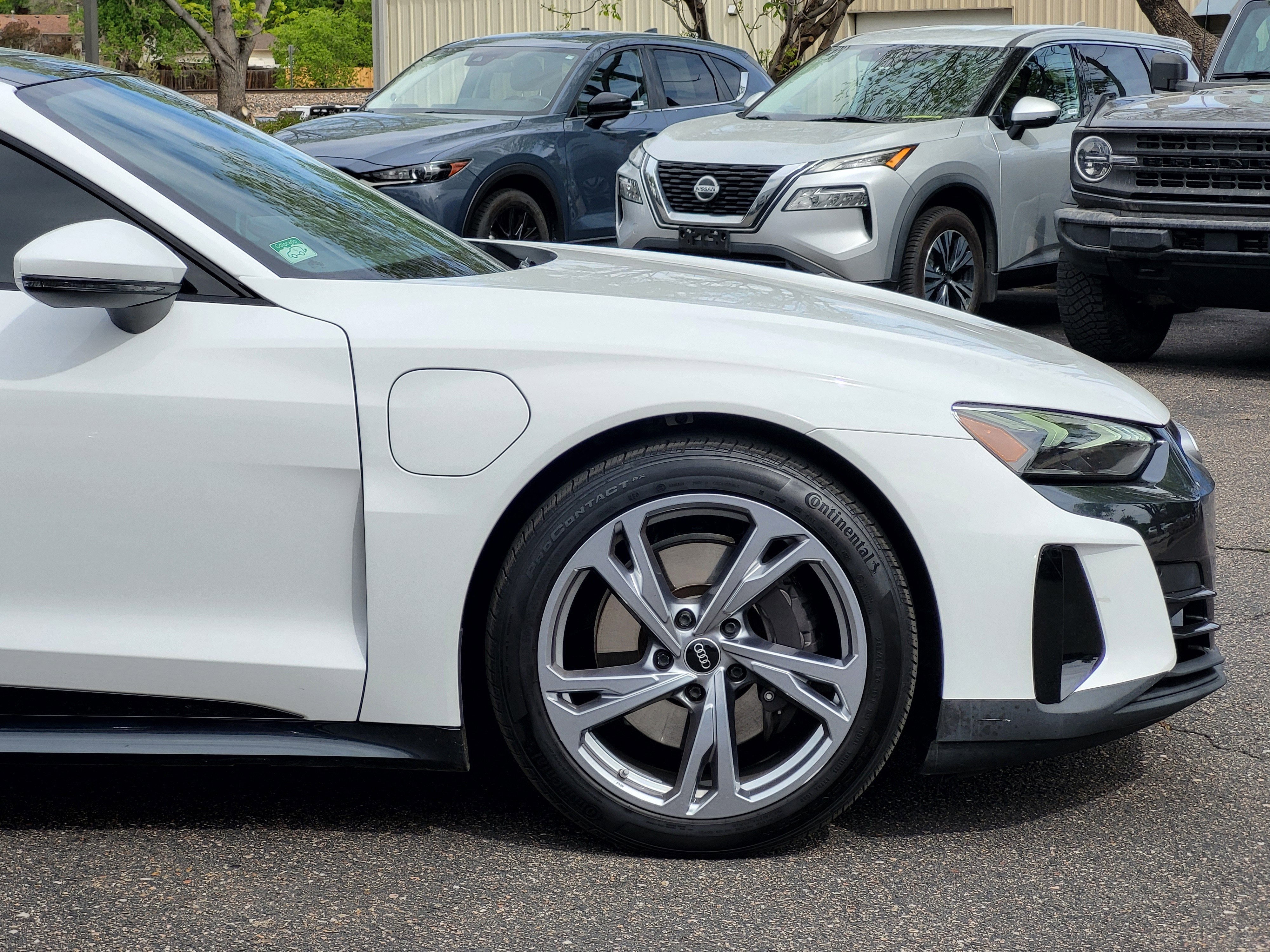 2022 Audi e-tron GT Premium Plus