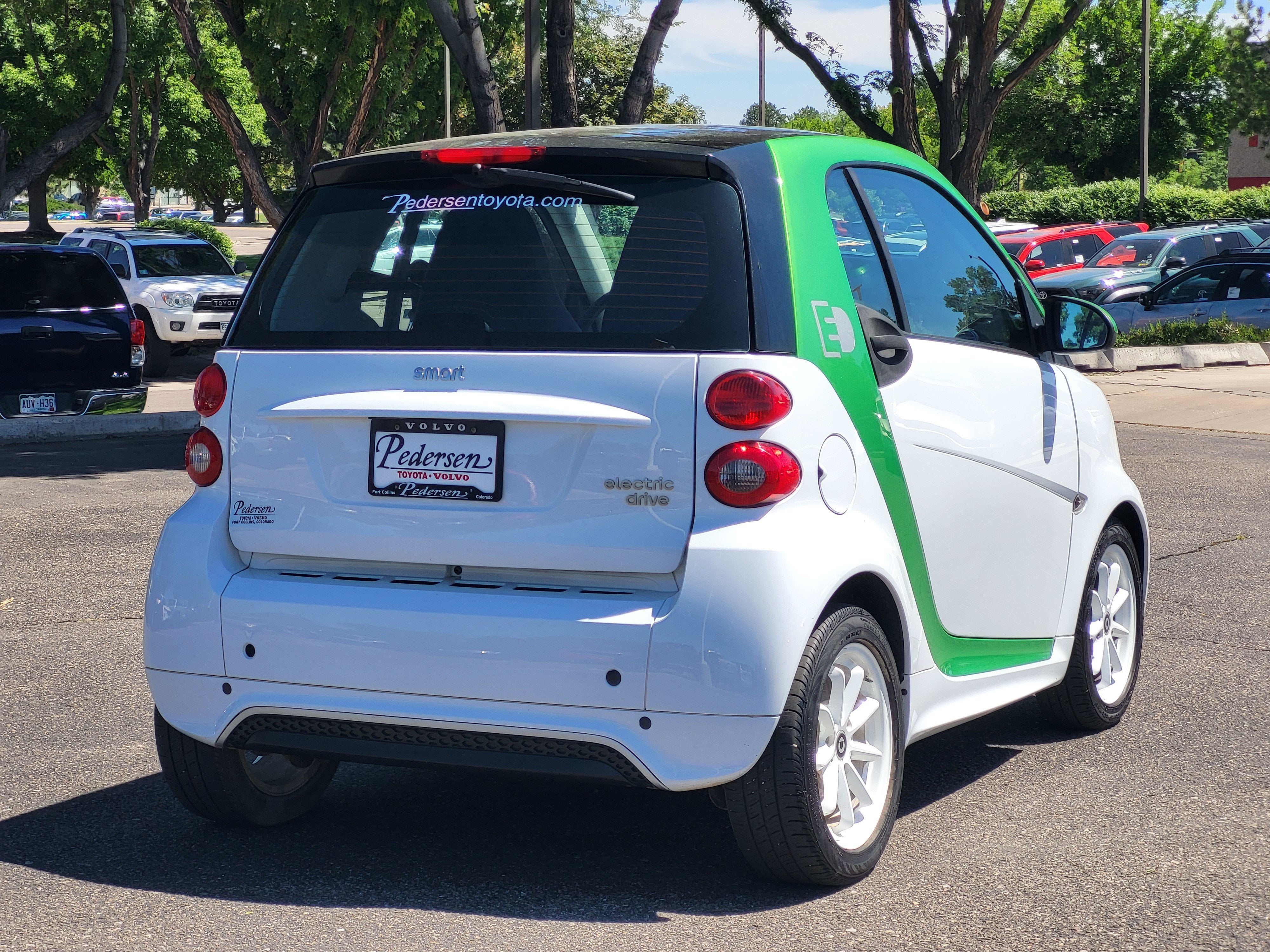 Used 2015 smart fortwo Electric Drive with VIN WMEEJ9AA4FK824998 for sale in Fort Collins, CO