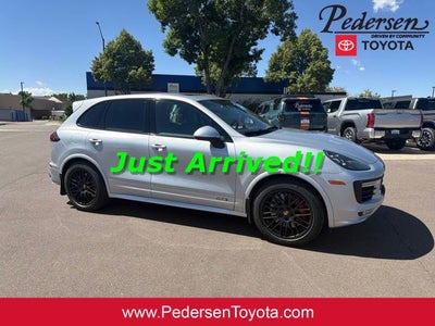 2016 Porsche Cayenne GTS