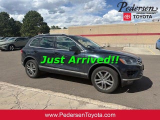 2015 Volkswagen Touareg V6 Lux