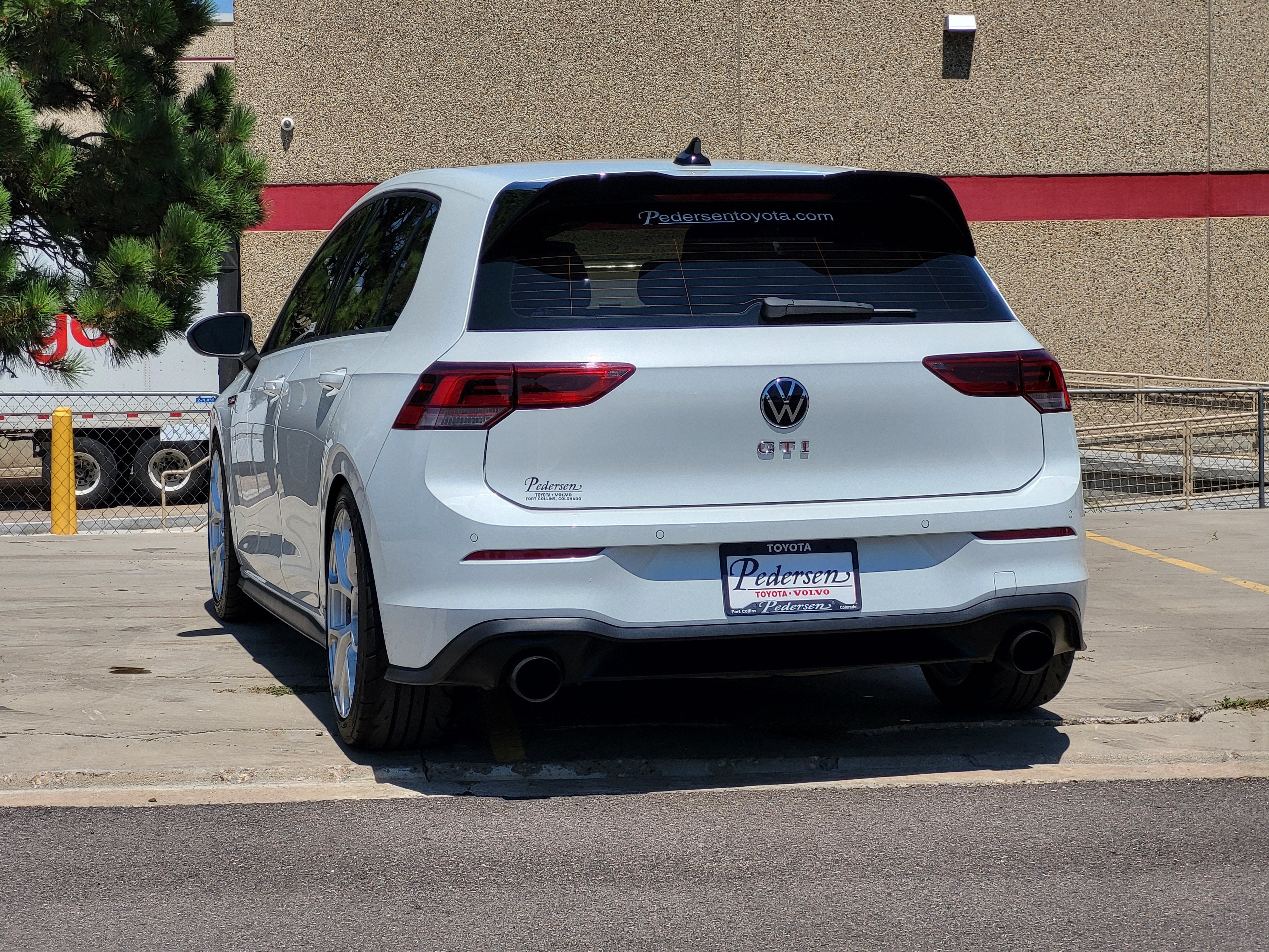 2023 Volkswagen Golf GTI 2.0T SE