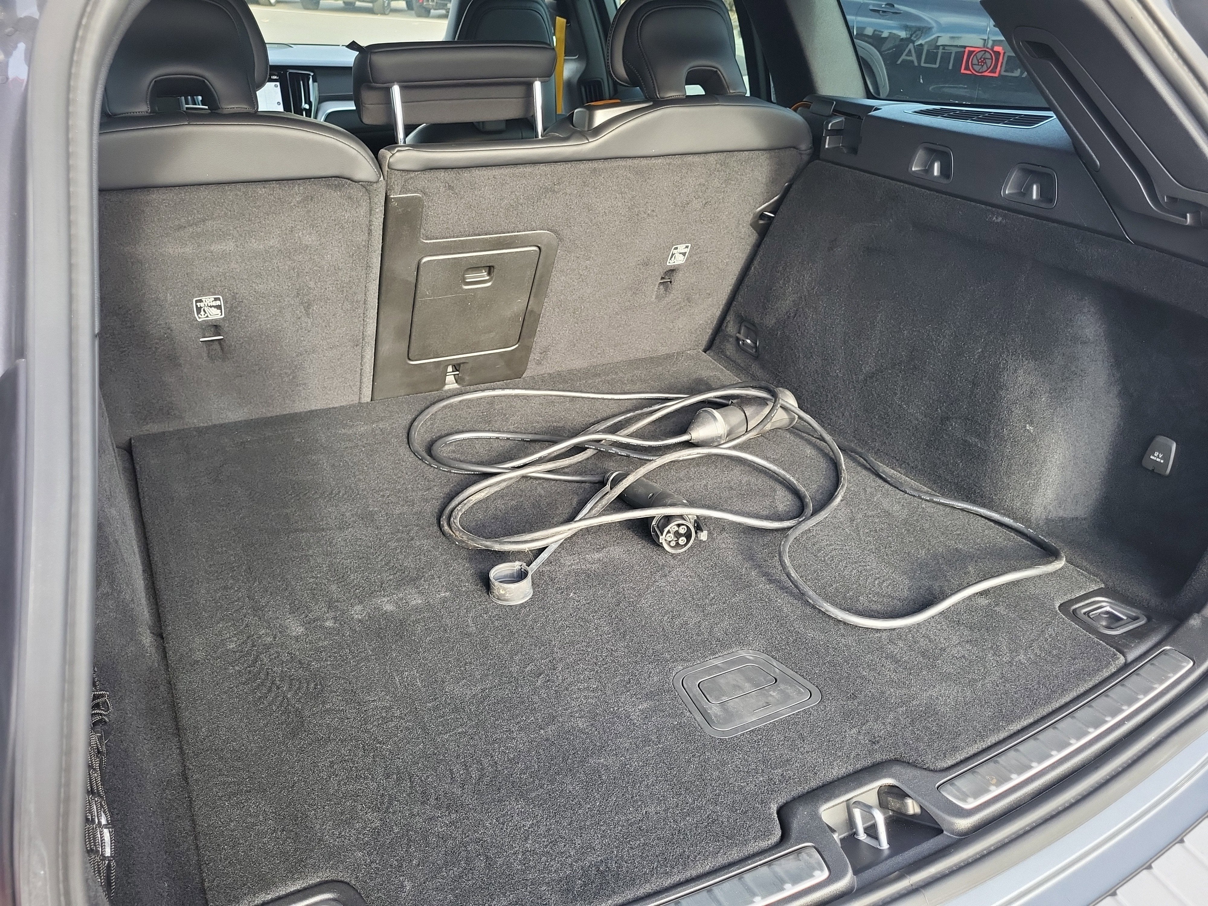 2021 Volvo V60 Recharge Plug-In Hybrid T8 Polestar