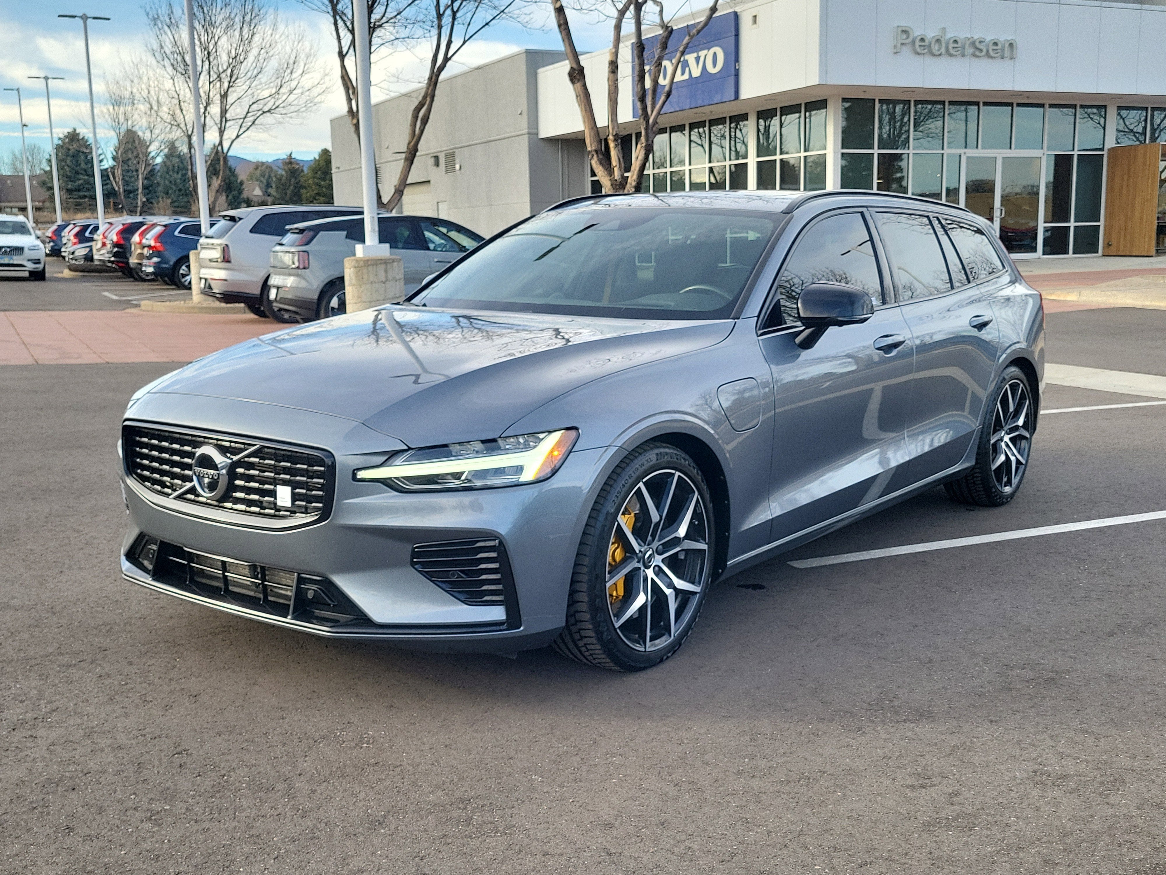 2021 Volvo V60 Recharge Plug-In Hybrid T8 Polestar