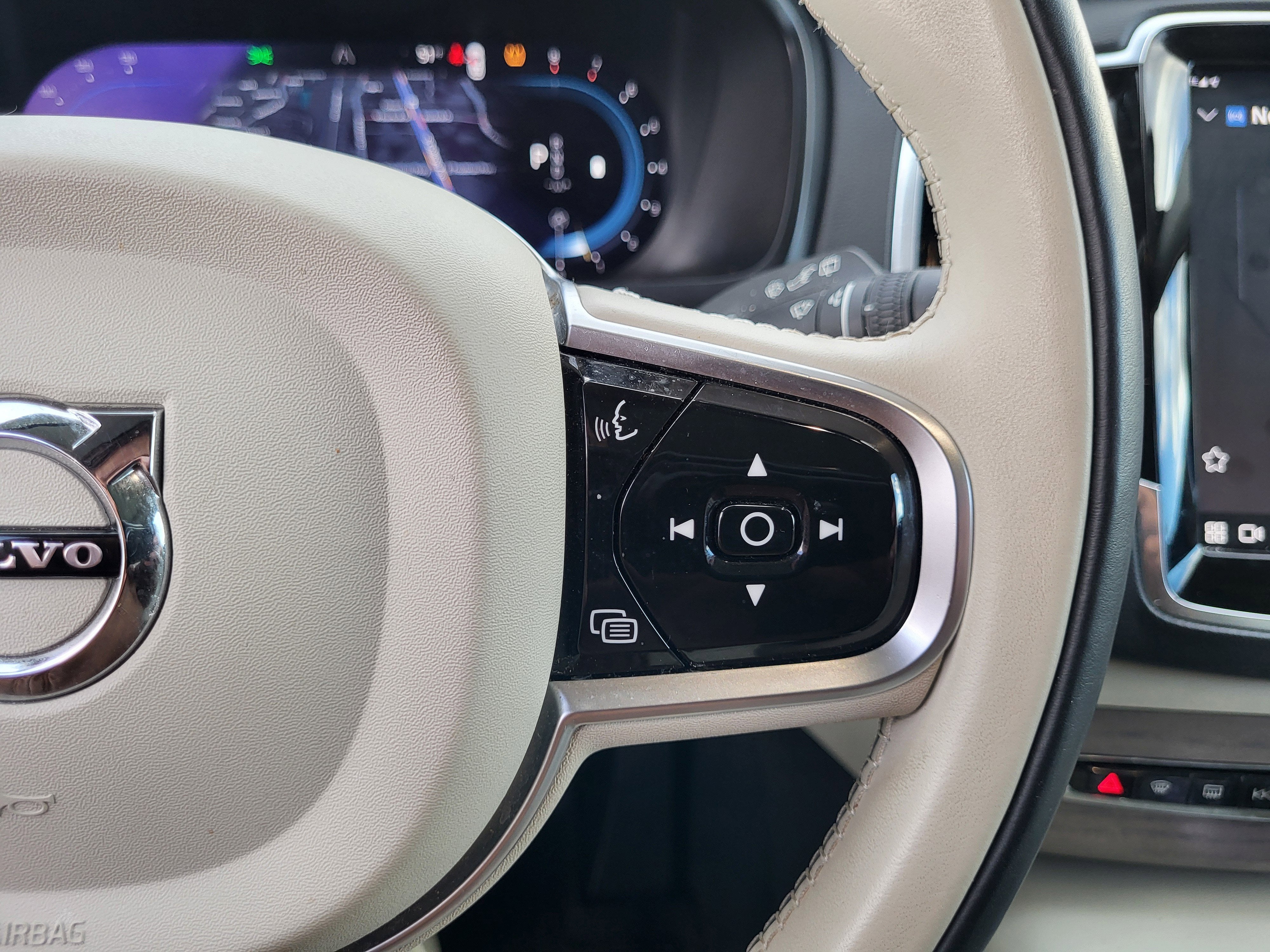 2023 Volvo XC90 Ultimate