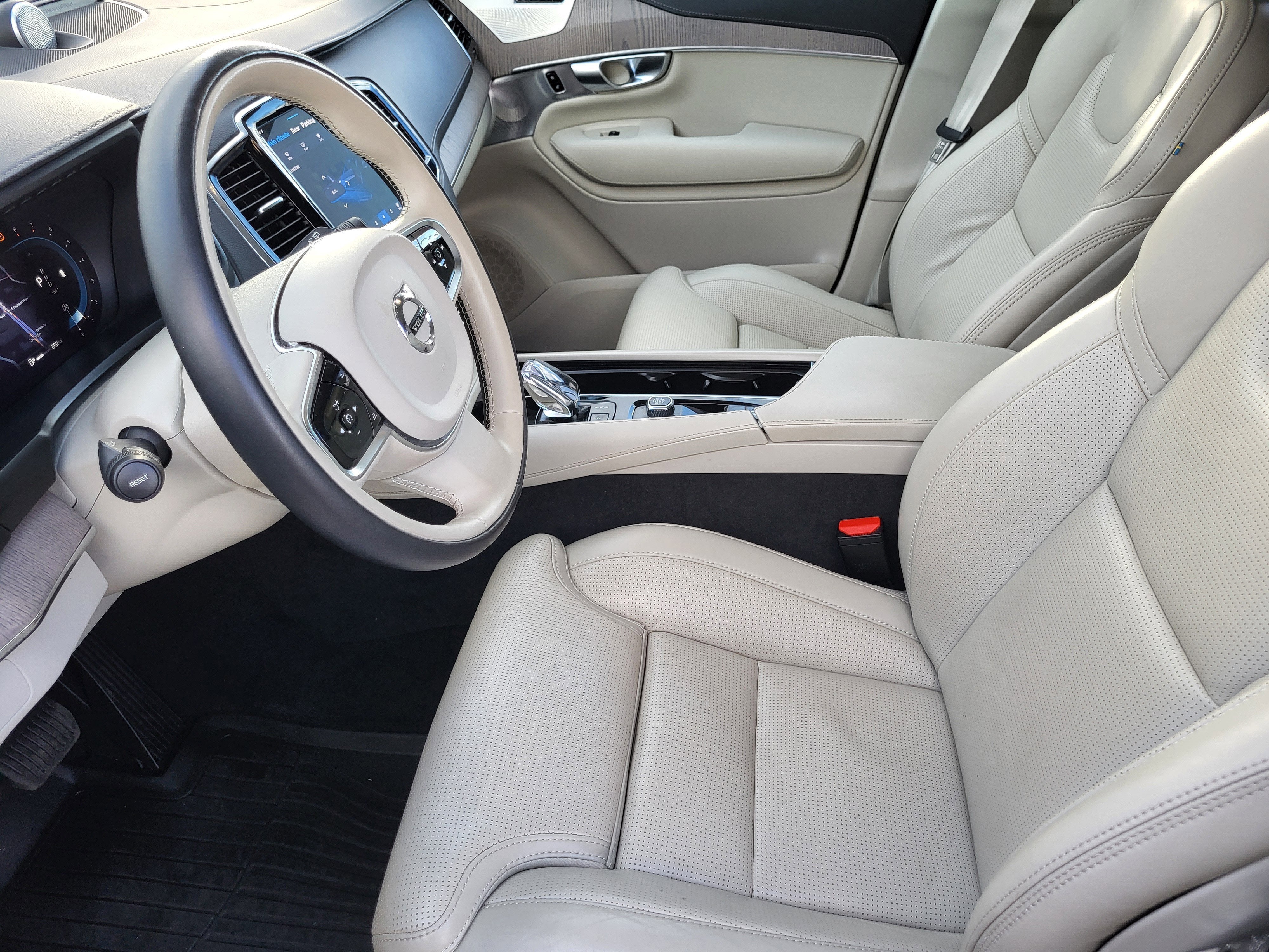 2023 Volvo XC90 Ultimate