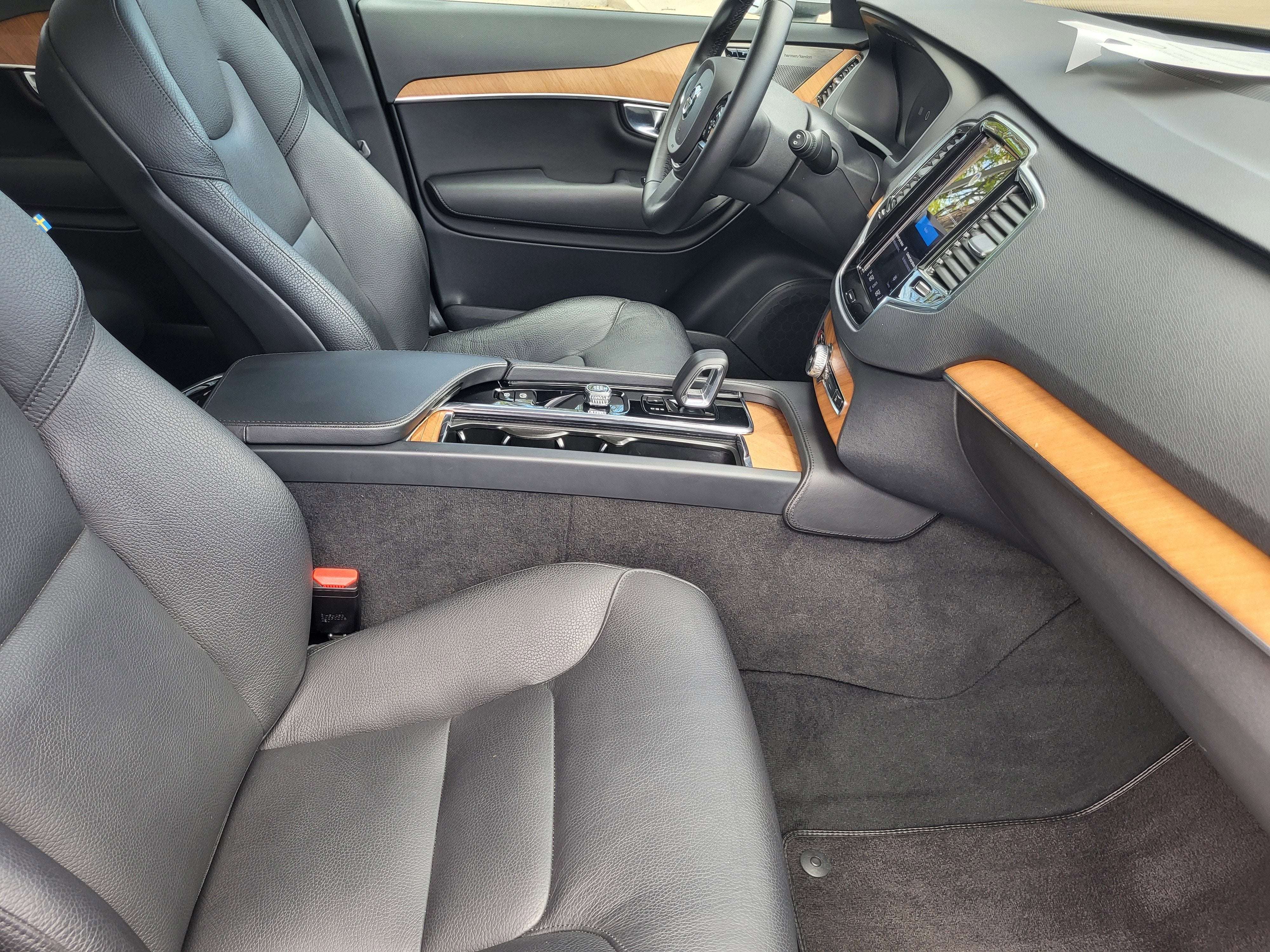 2023 Volvo XC90 B6 Plus 7-Seater