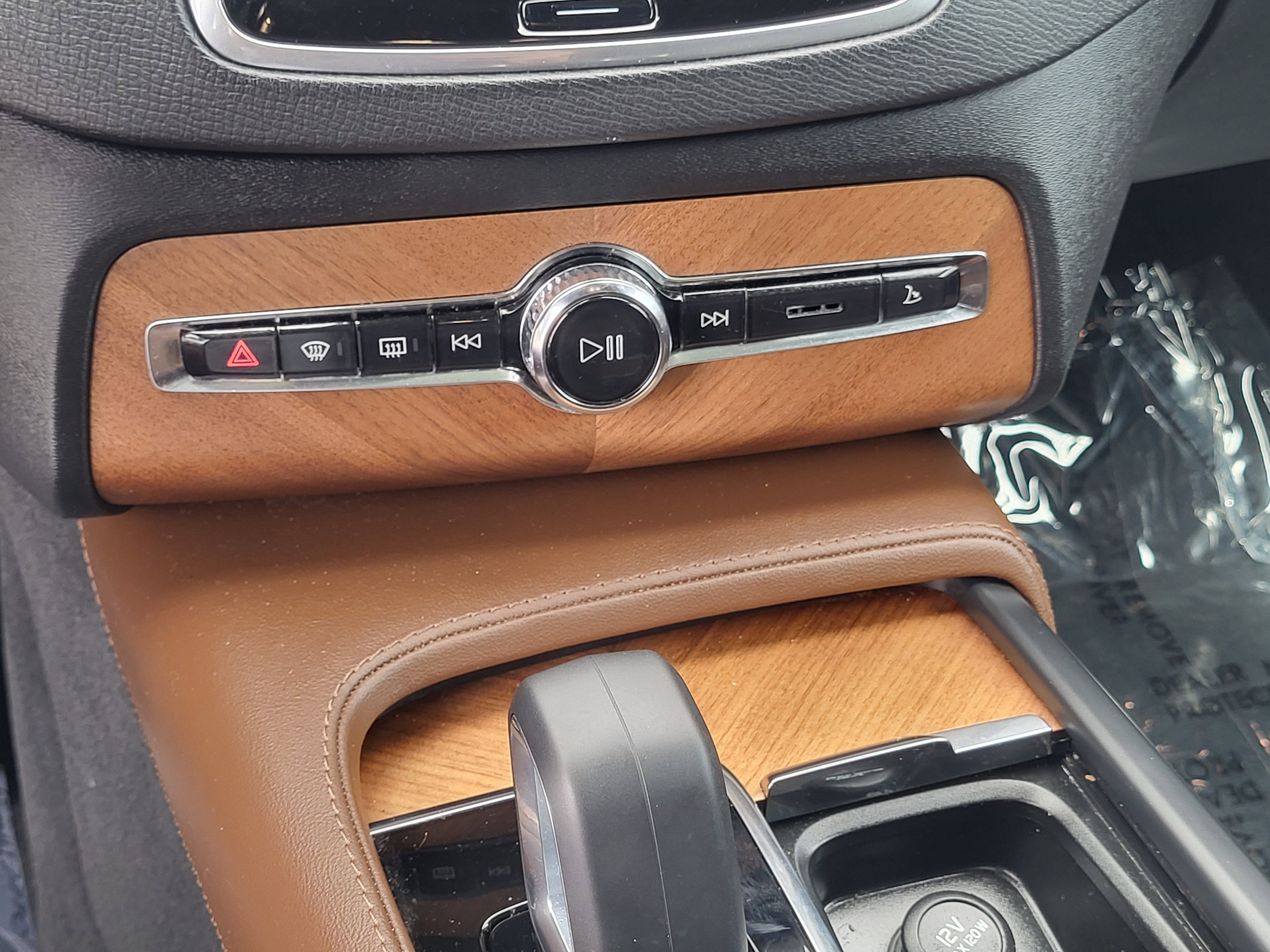 2023 Volvo XC90 B6 Plus 7-Seater
