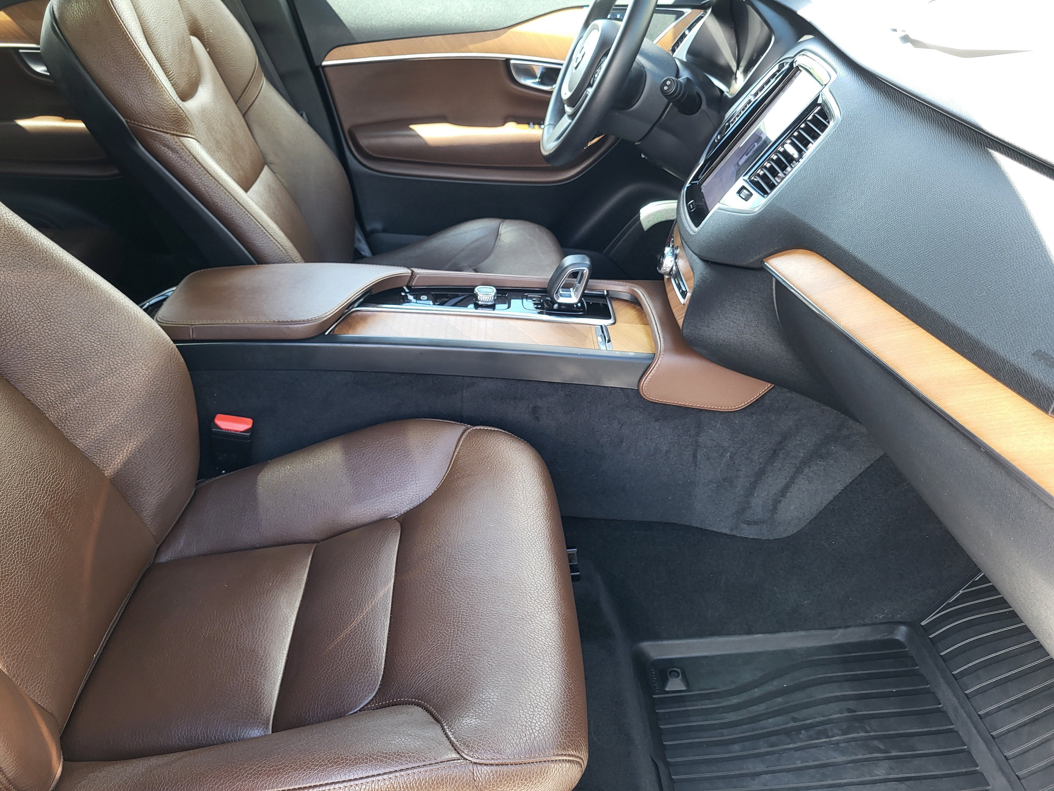 2023 Volvo XC90 B6 Plus 7-Seater