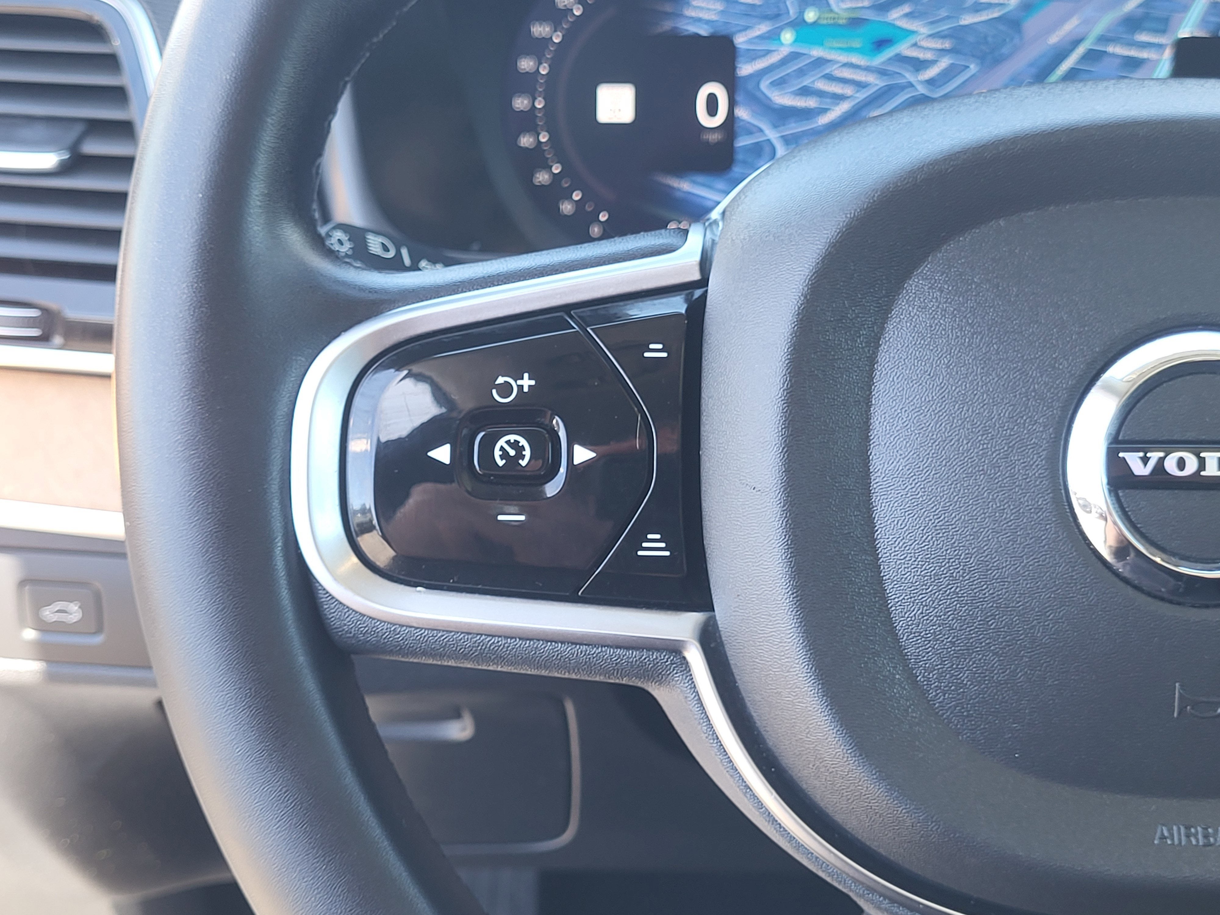 2023 Volvo XC90 B6 Plus 7-Seater